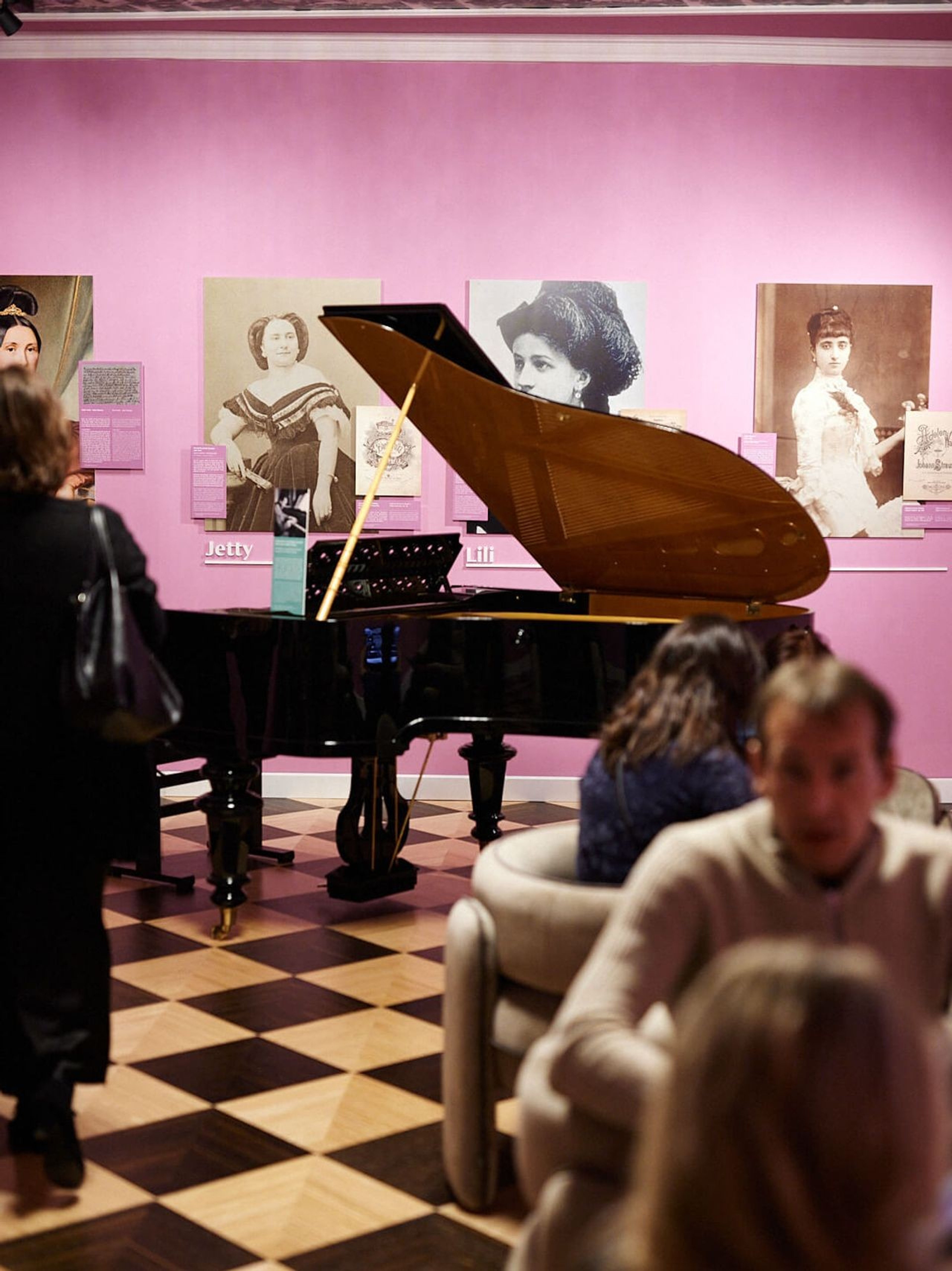 House of Strauss - Strauss Piano Room — foto 3
