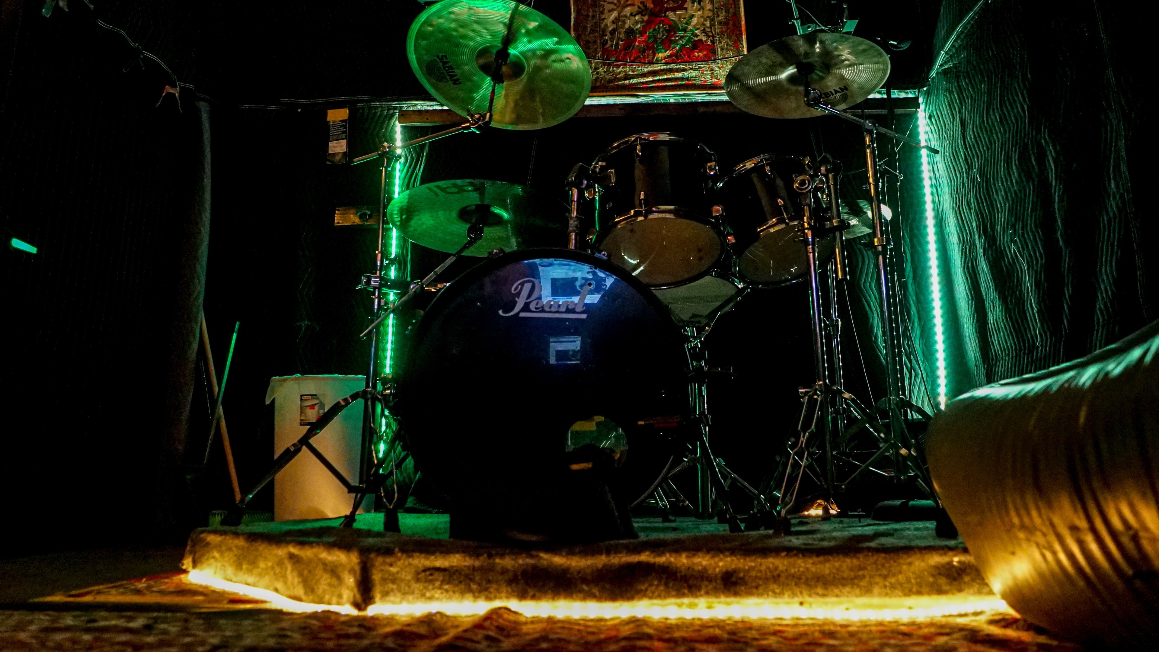Invisible Realm Rehearsal Studio — Foto 2