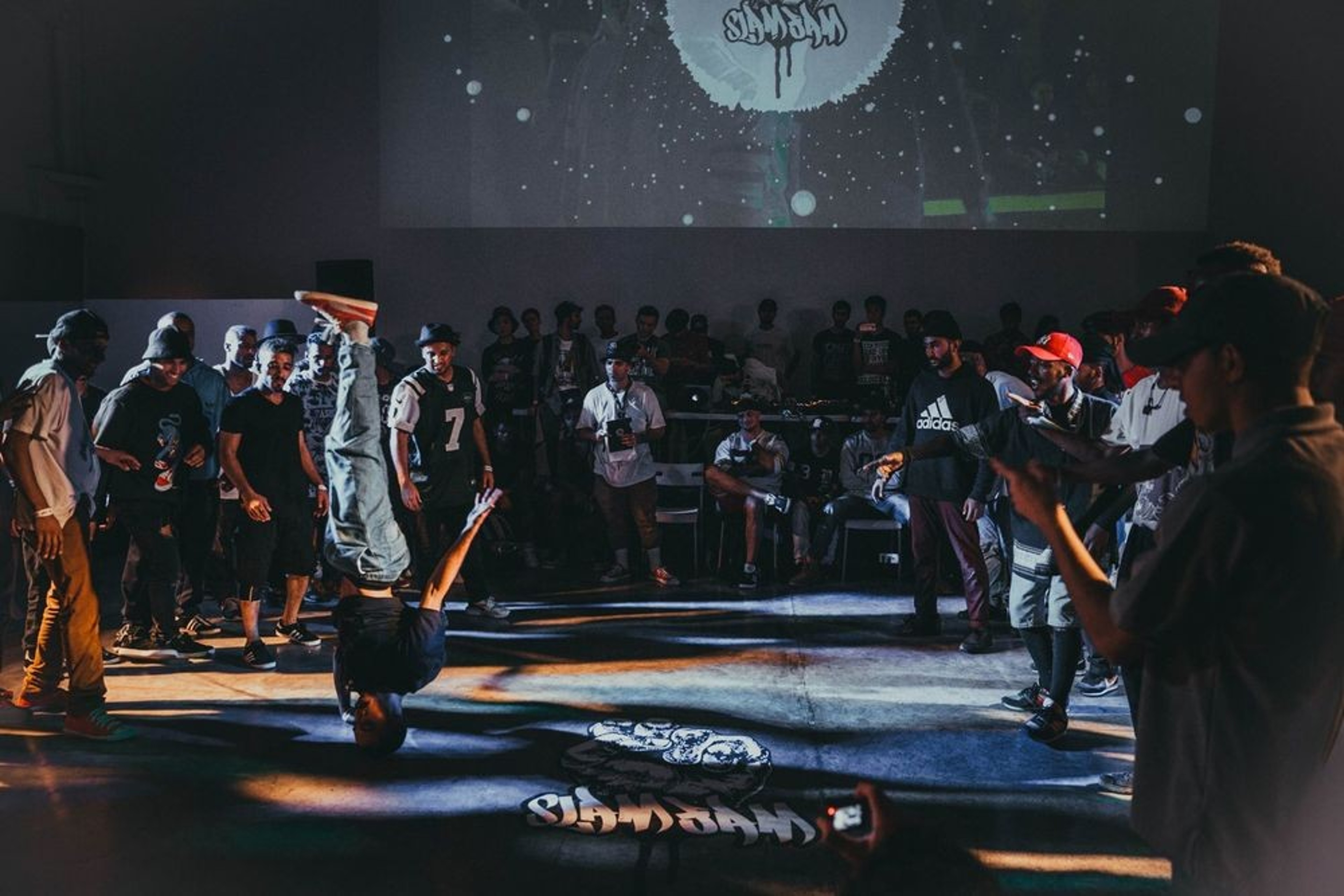 Dubai's Iconic Urban Event Warehouse — foto 3