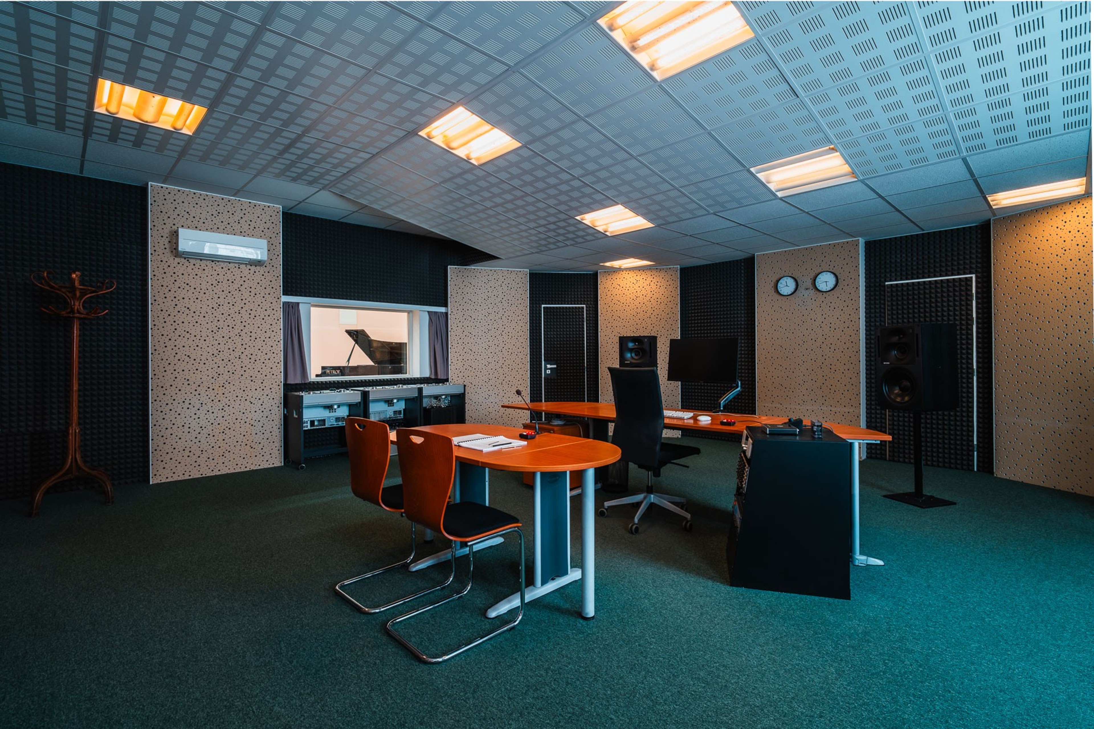 Recording Studio in Praha with GRAMMY Winning team — foto 2