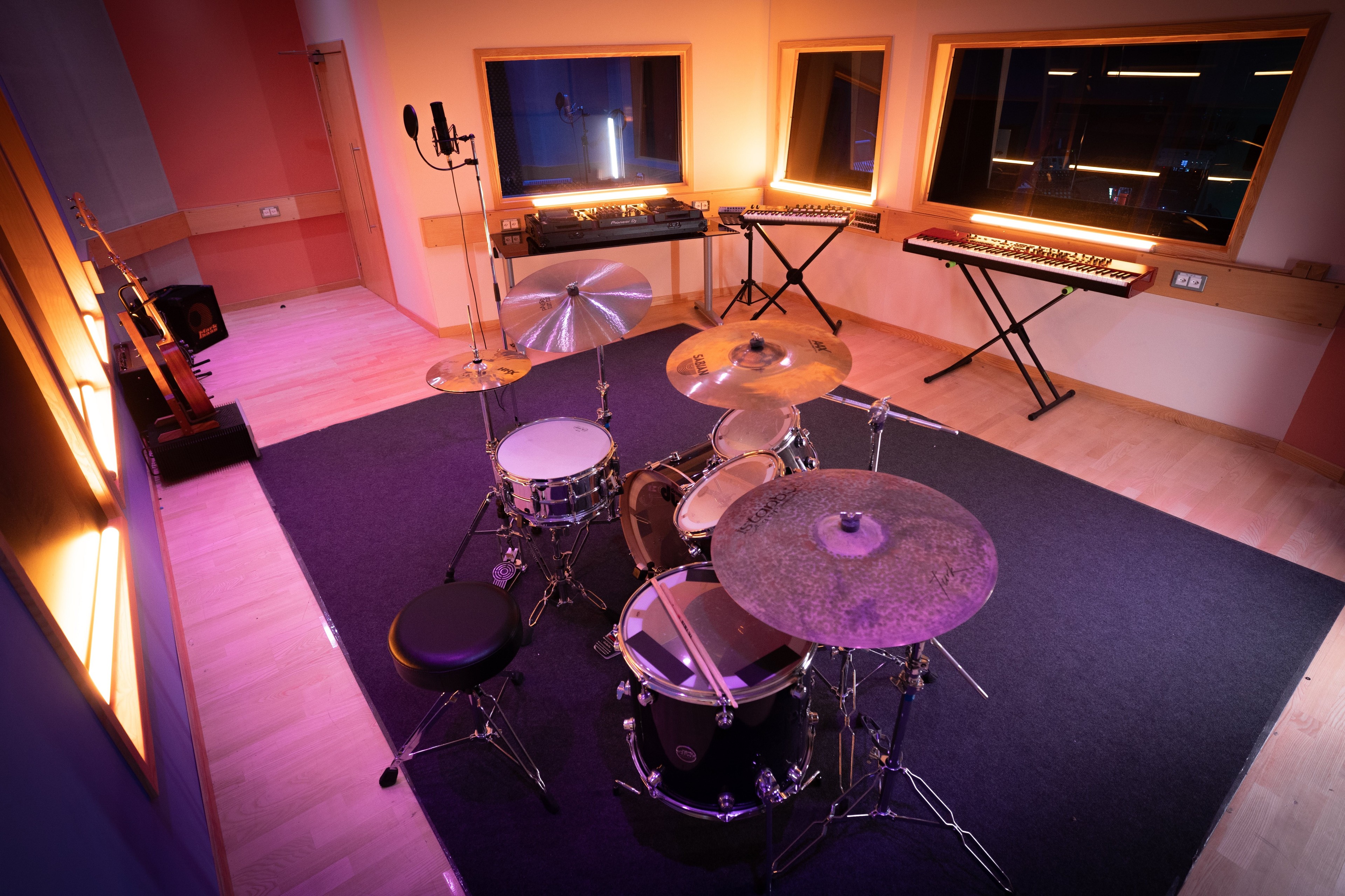 Hana Road Studios - Rehearsal Room — foto 5