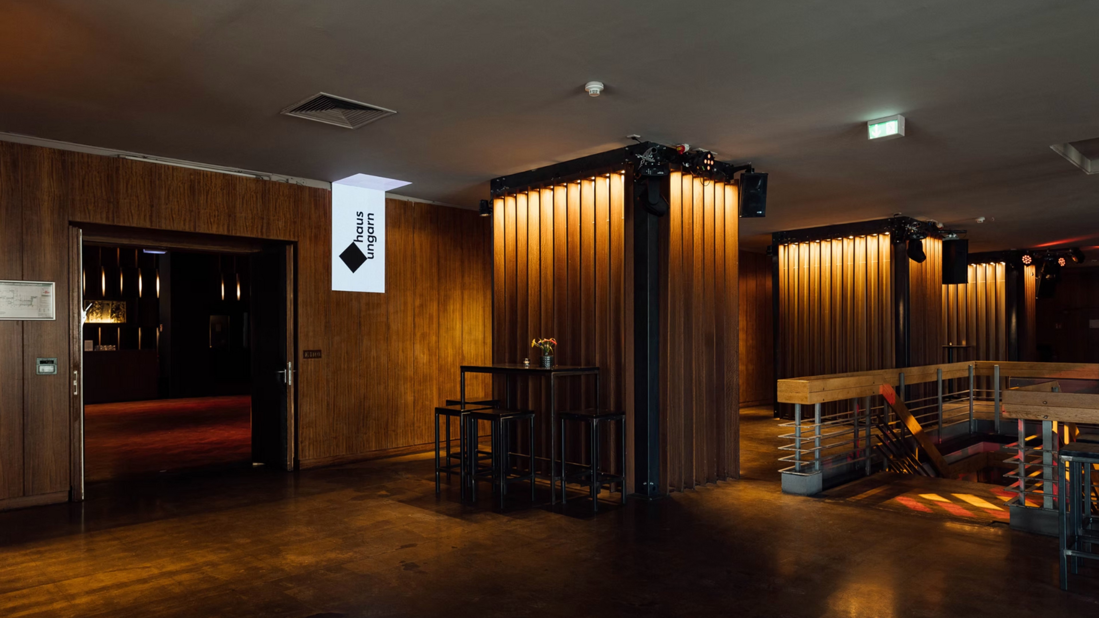 Foyer at Haus Ungarn — foto 2