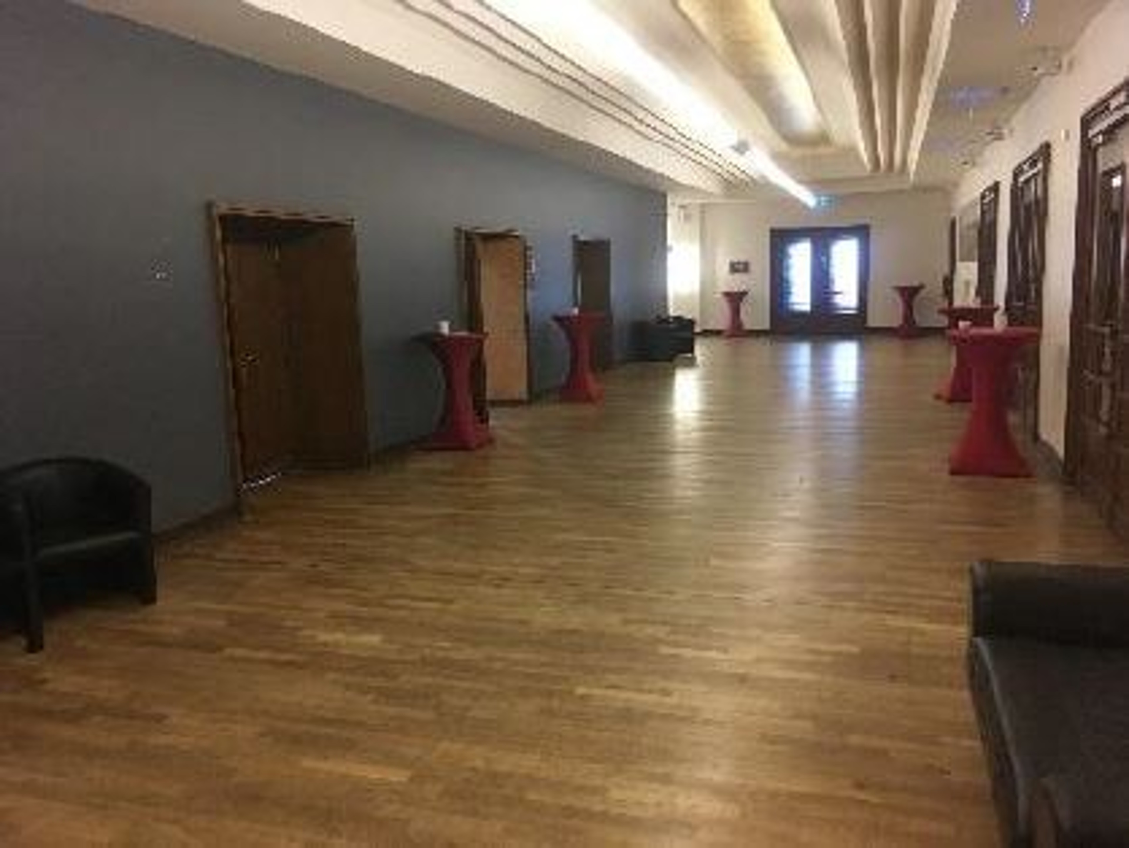 Colonnade — photo 2