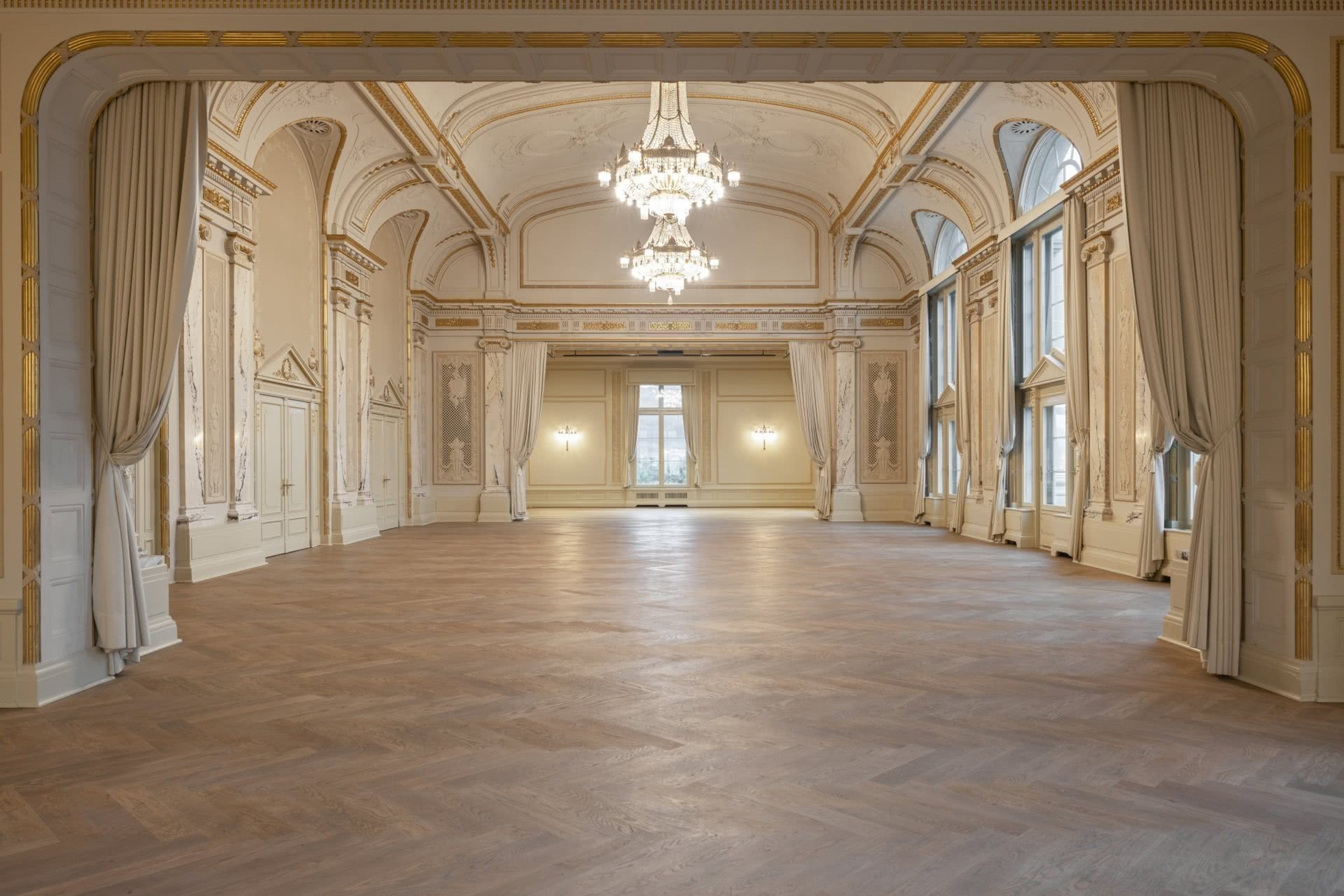 BURGERRATSSAAL - Casino Bern — Foto 2