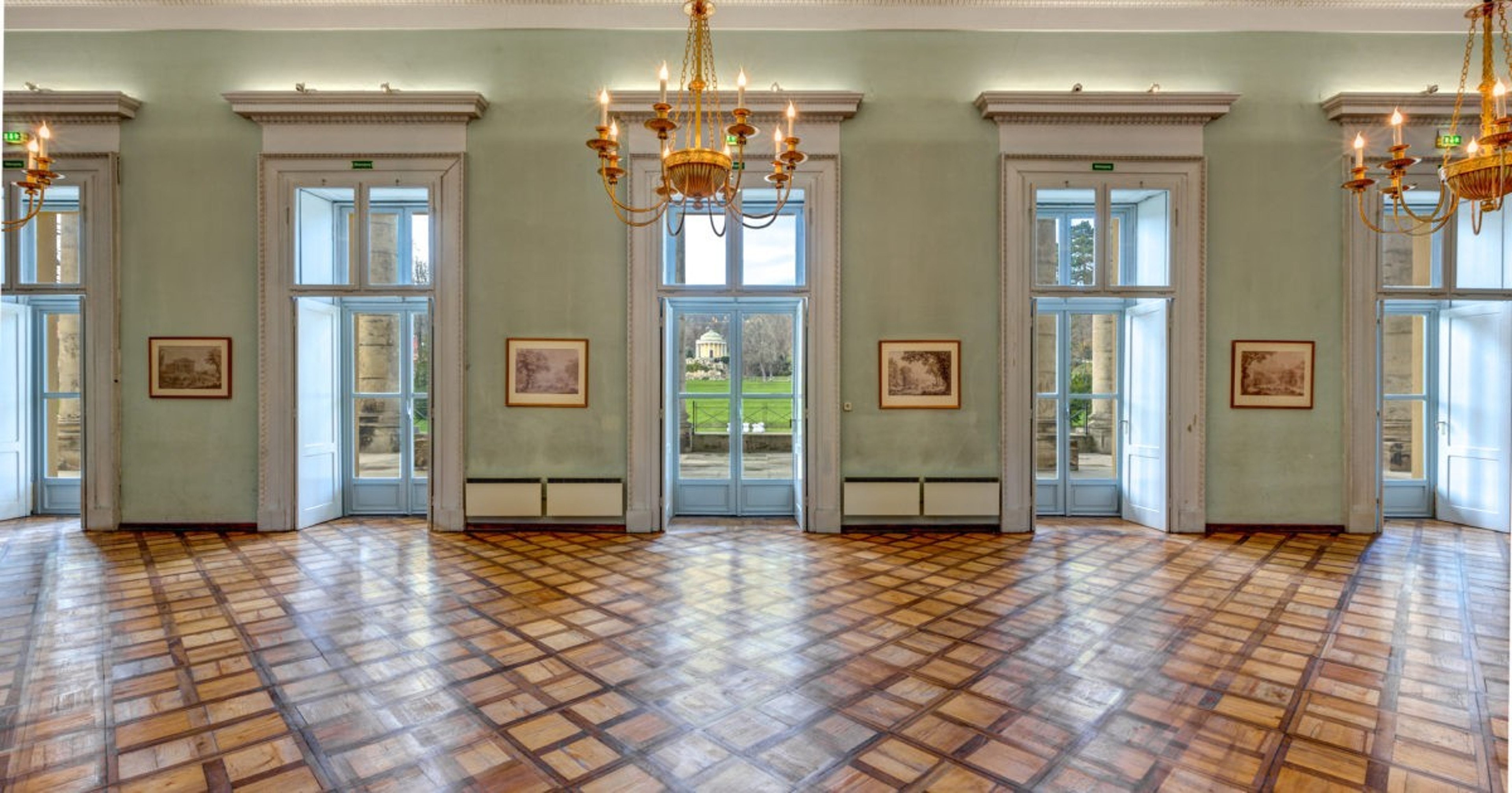 Garden Hall — foto 2