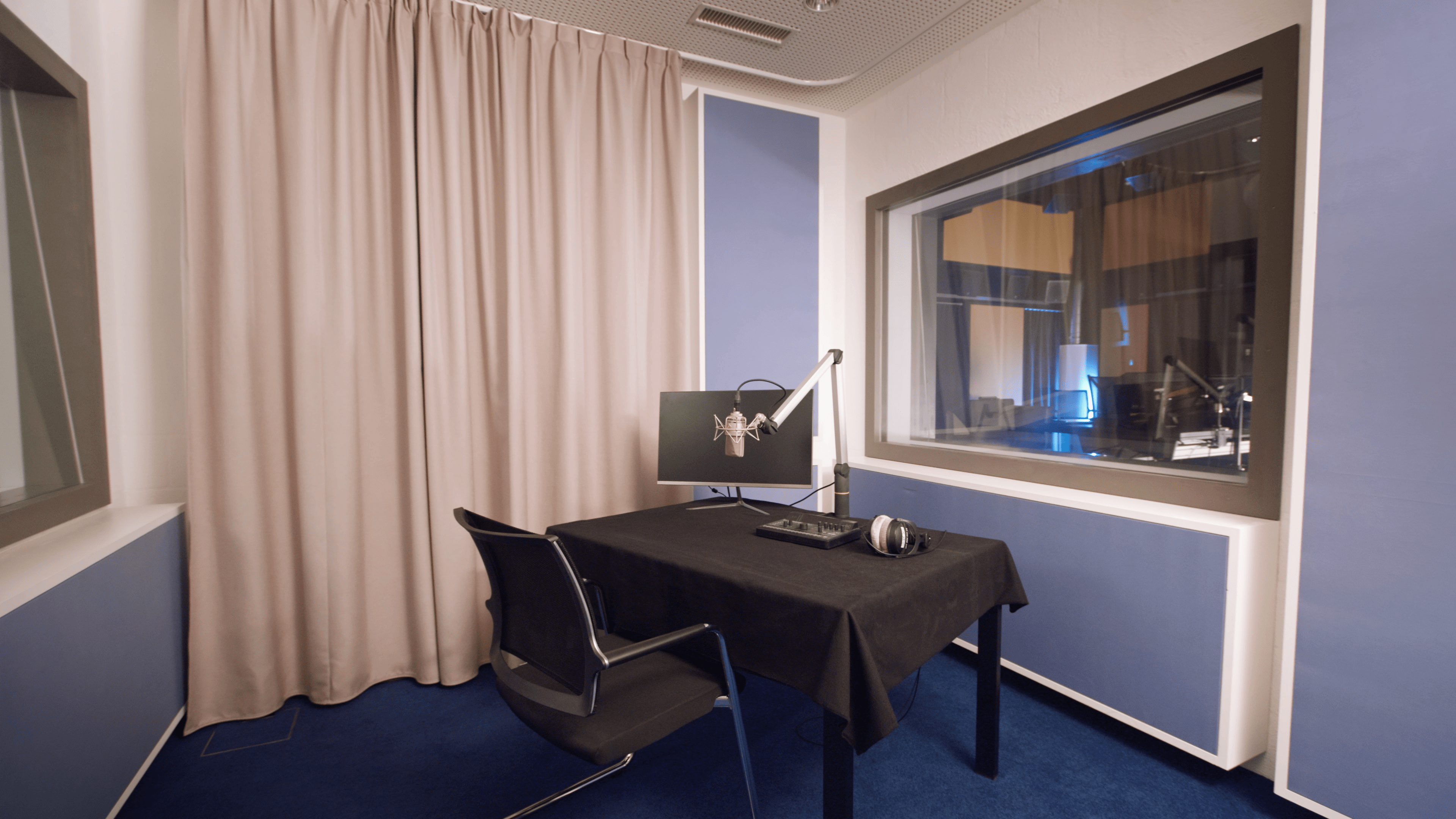 Live Room 2 – Big Recording Booth — foto 2
