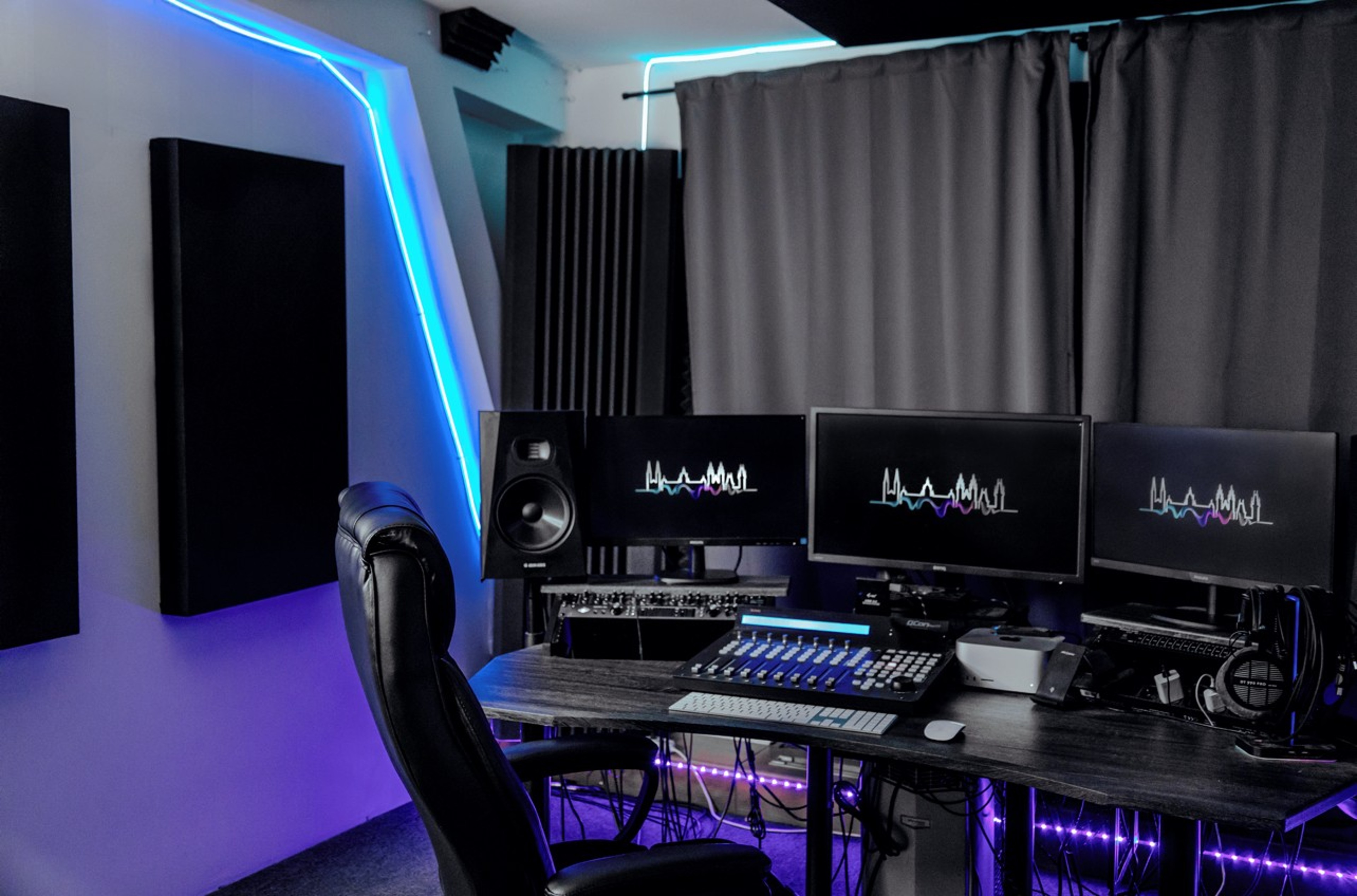 Recording and production studio with chill zone — Foto 3