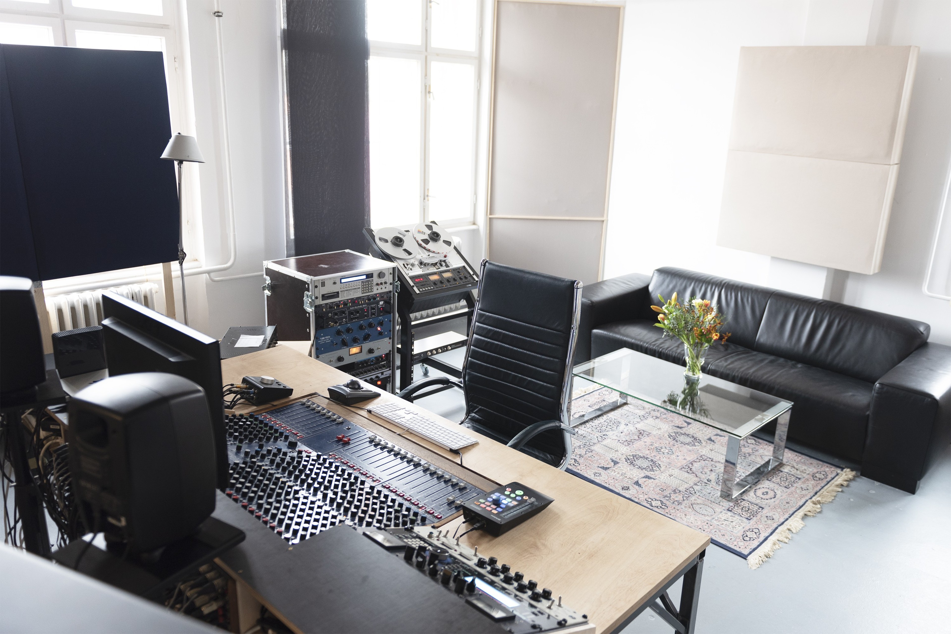 Soundrays Studio, Pro Recording & Writing Space — Foto 5