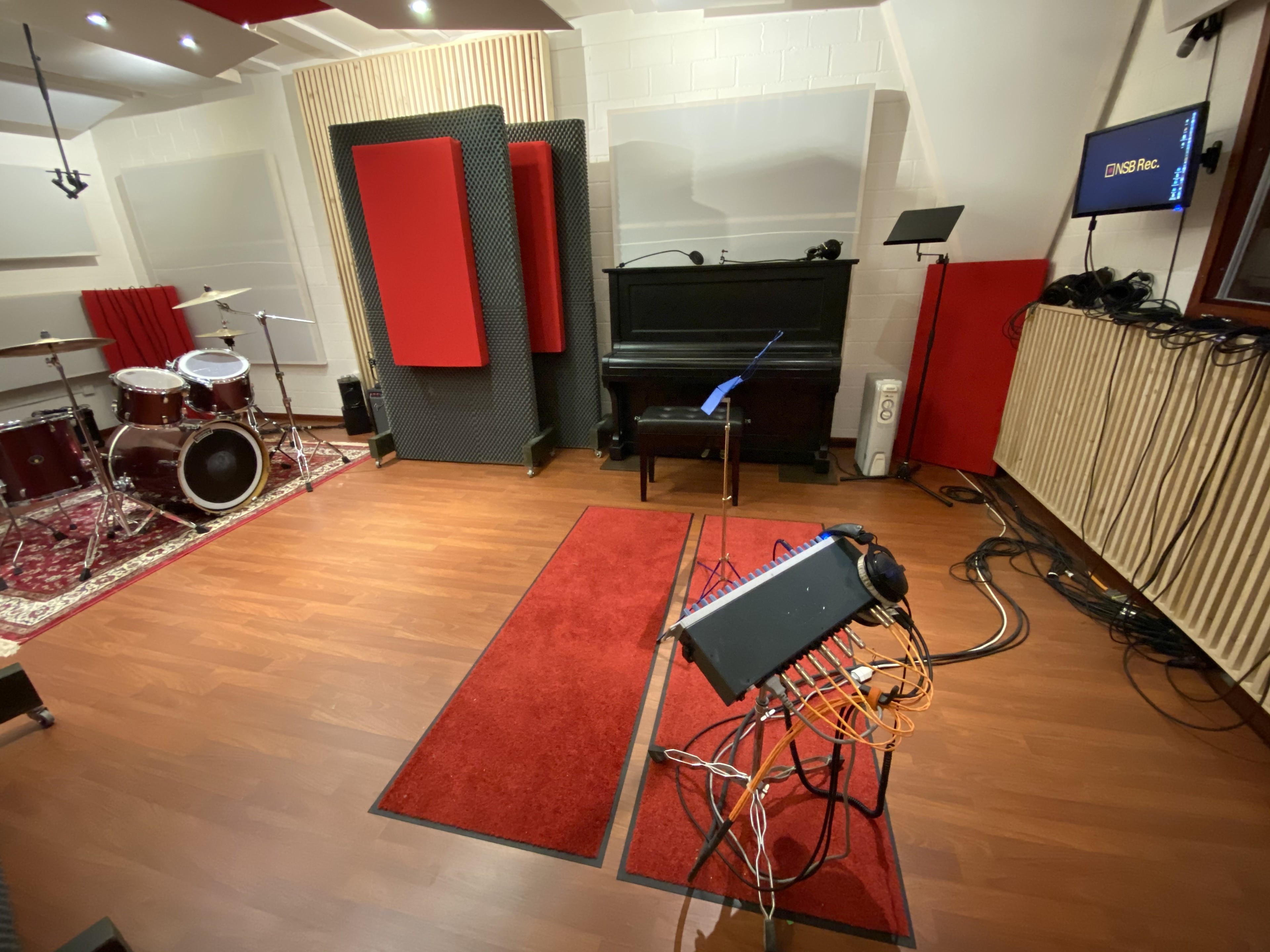 Liveroom — Foto 2