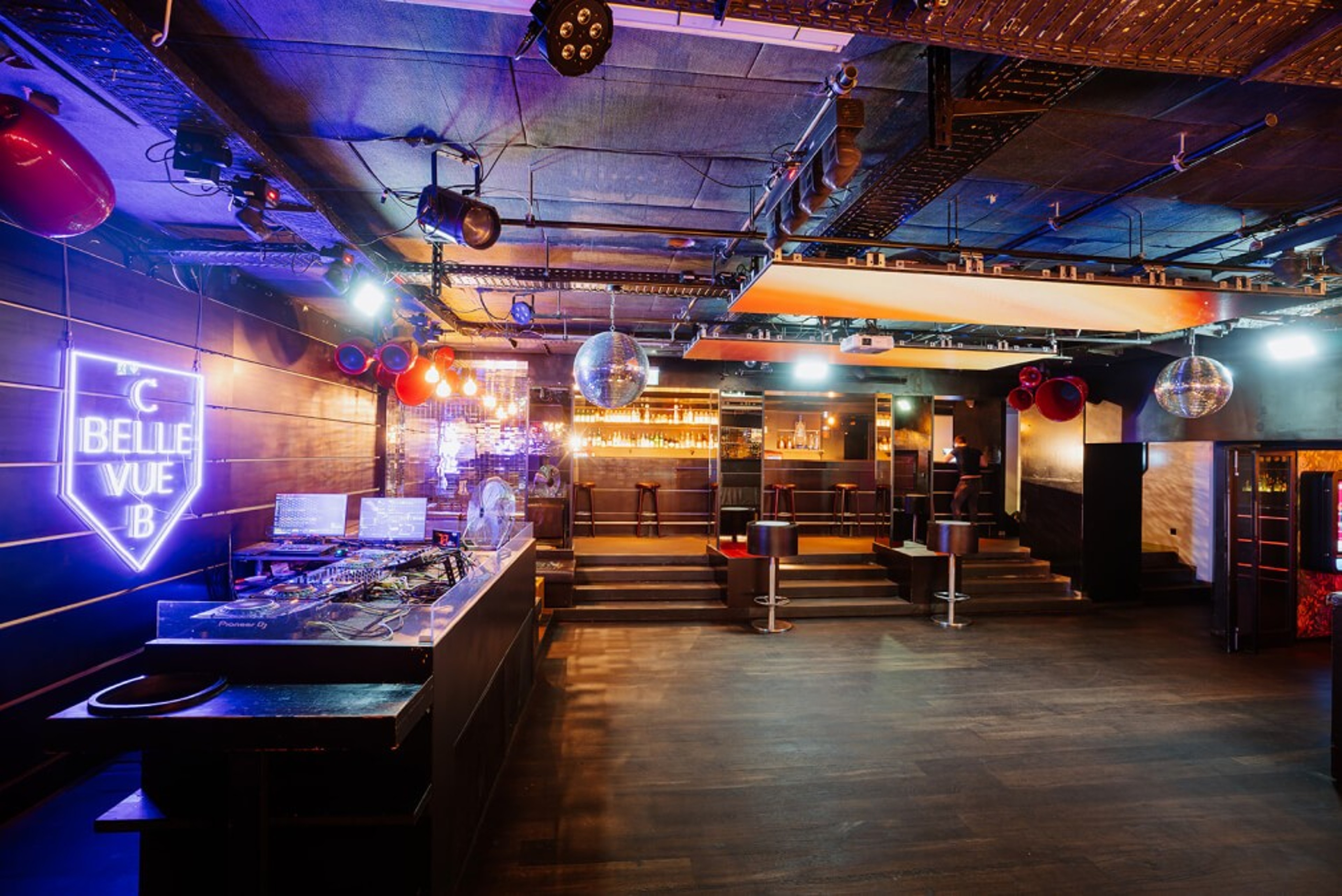 Bellevue Club – Historic Event Space at Bellevue Zürich — photo 5