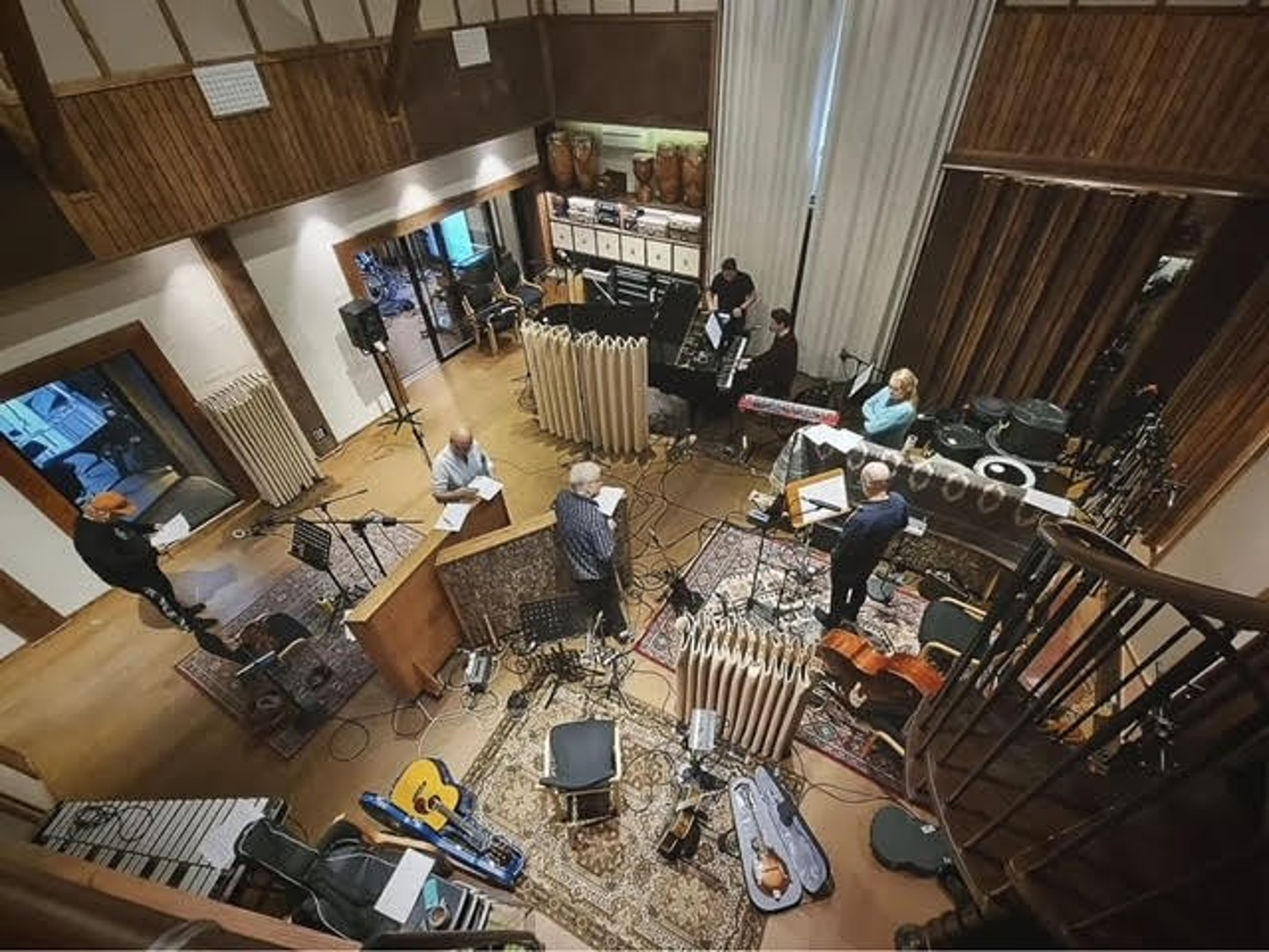 E-Studio — Foto 4