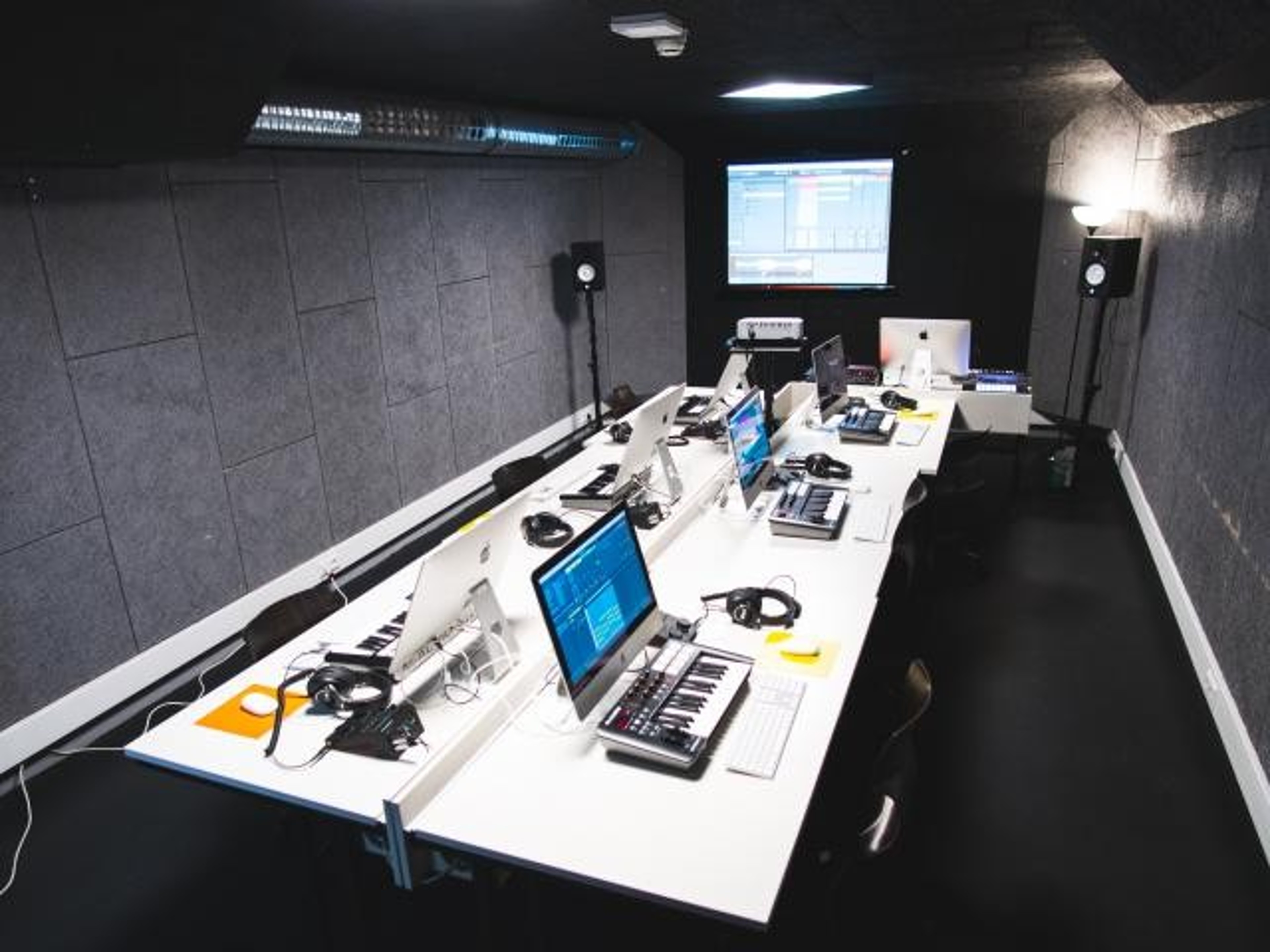 Rehearsal room WORKSHOP — foto 2