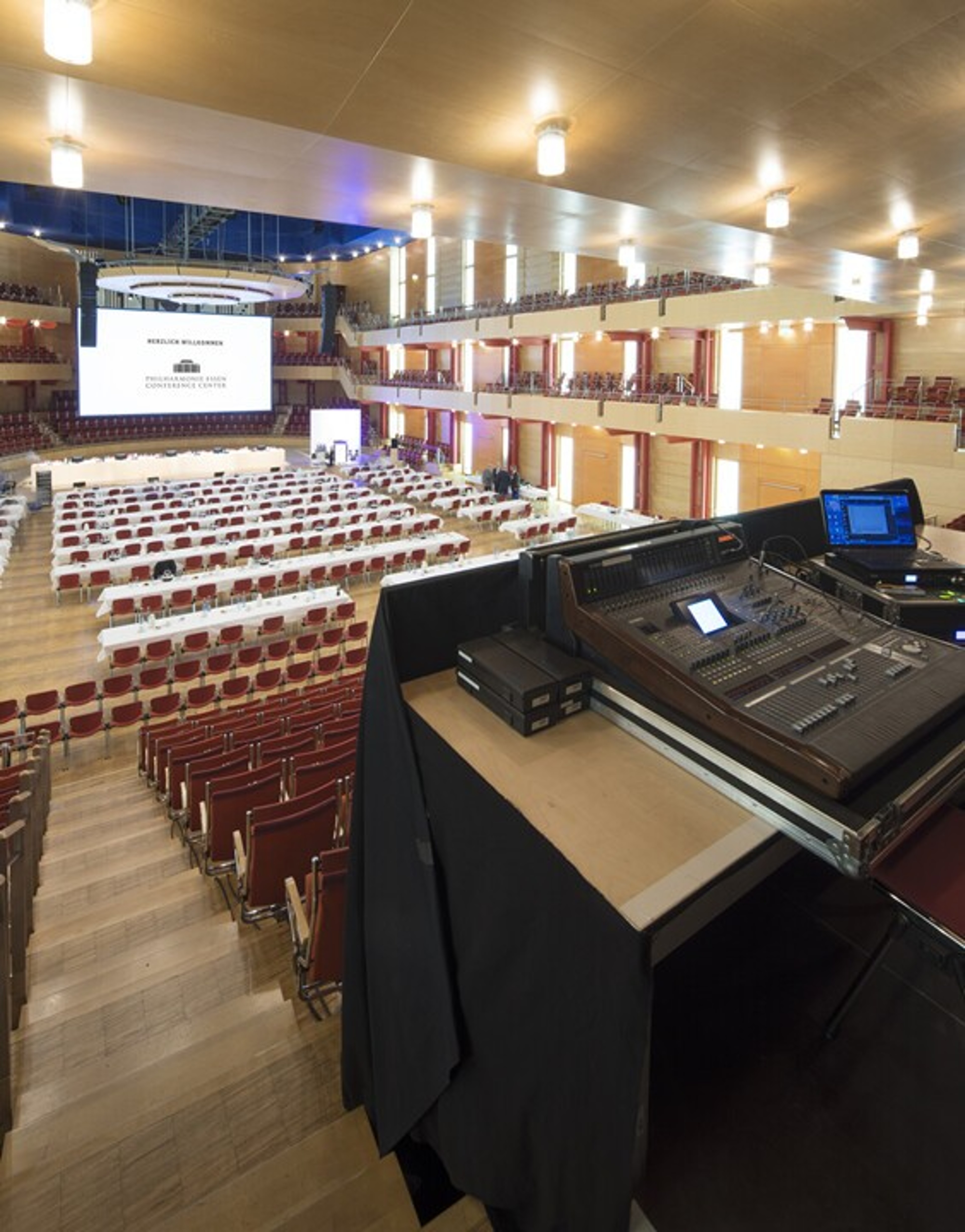 Alfried Krupp Hall — foto 2