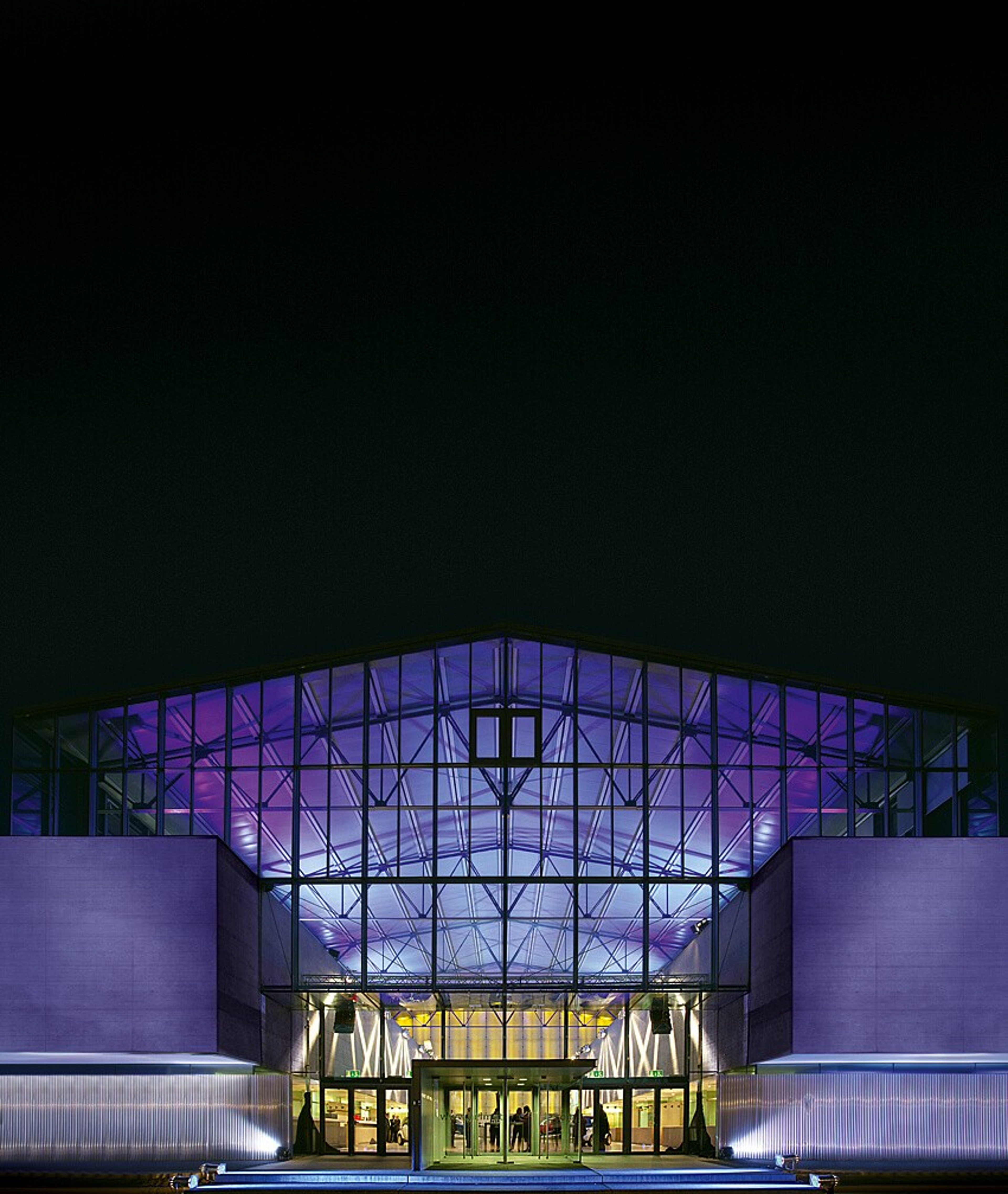 Helmut List Halle — foto 2