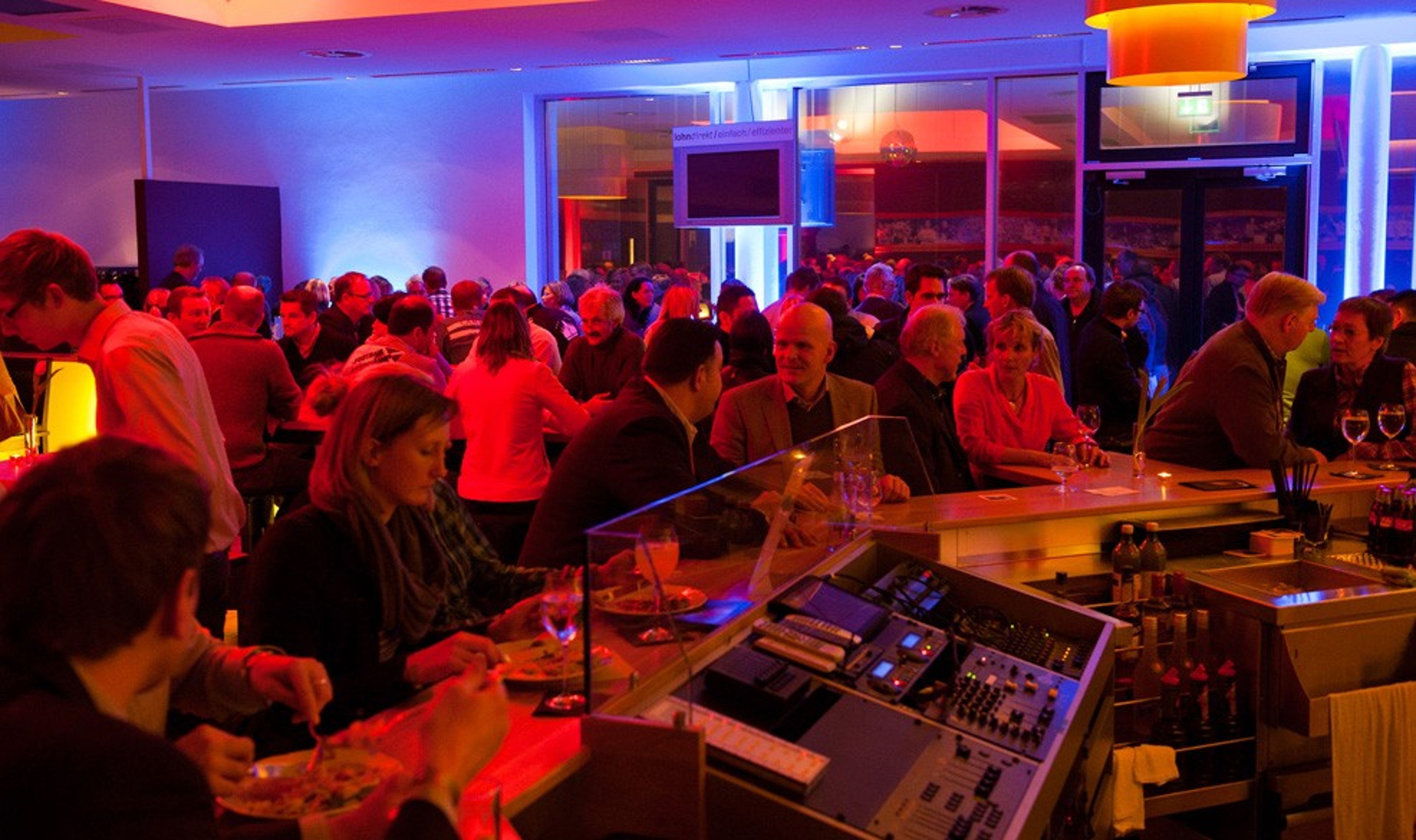 Club Lounge — Foto 2
