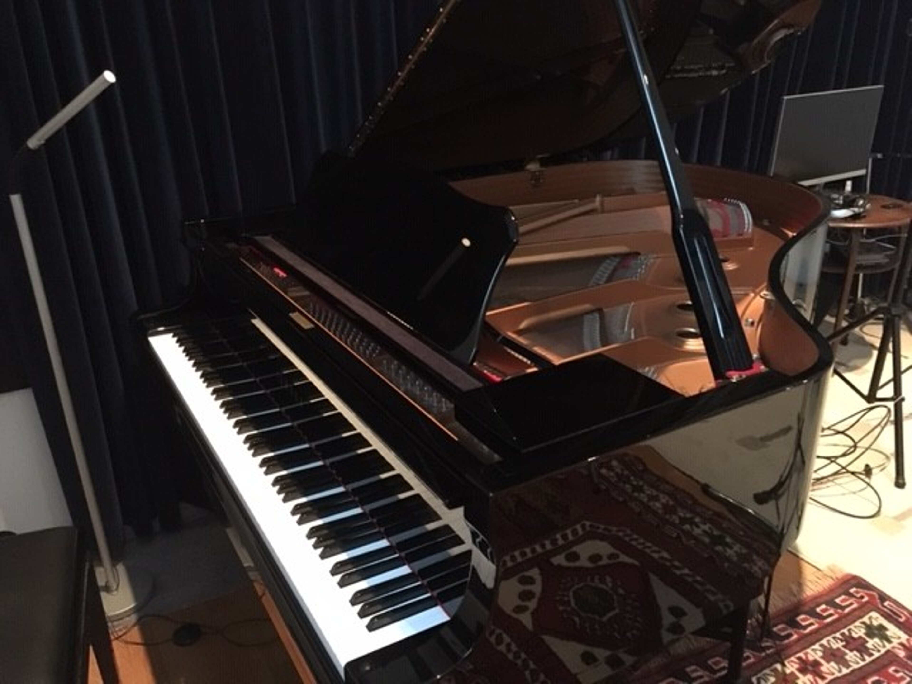 Grand piano in a perfect location with parking — Foto 4