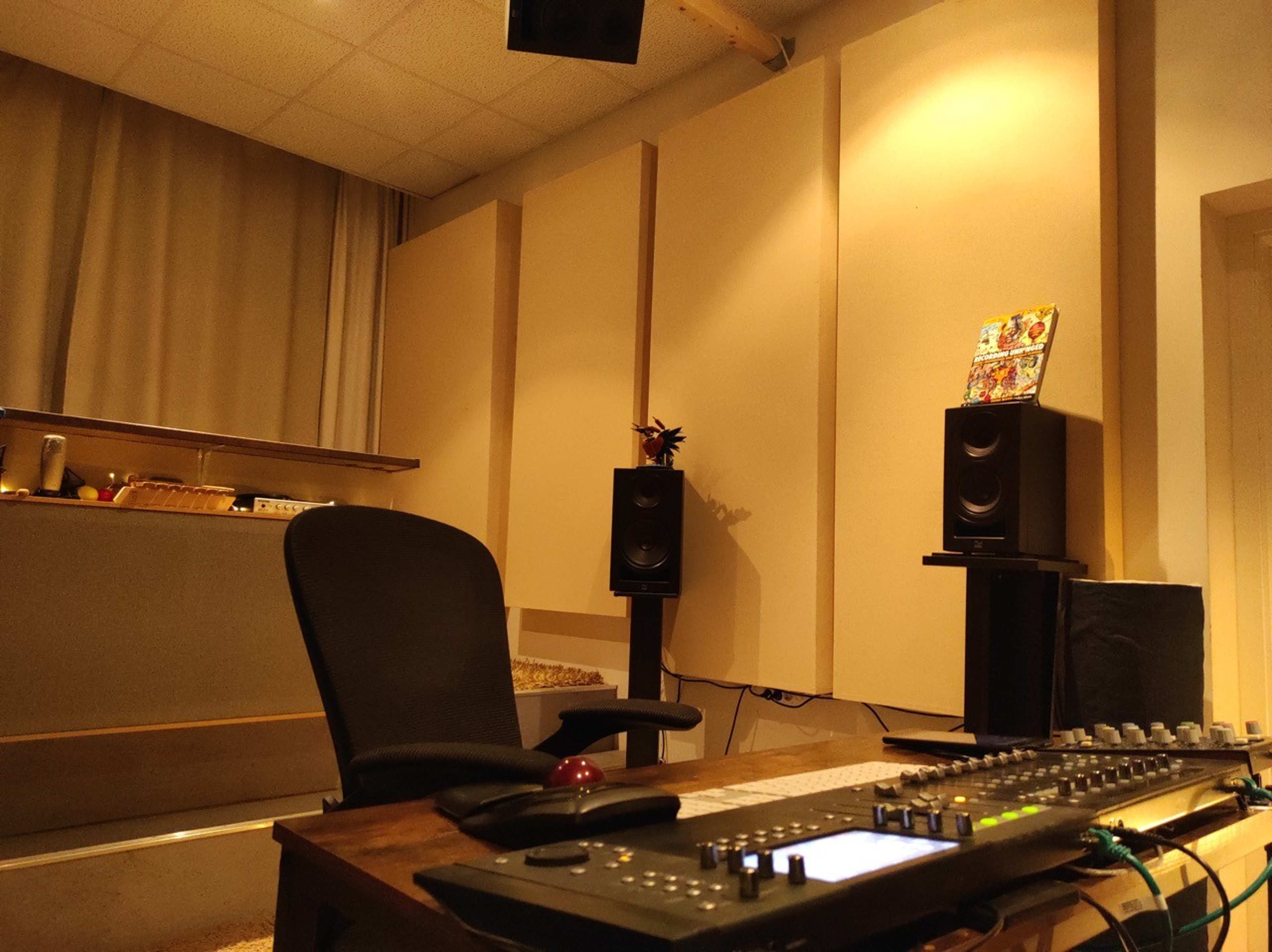 Recording, mixing, mastering - Stereo and Atmos — Foto 4