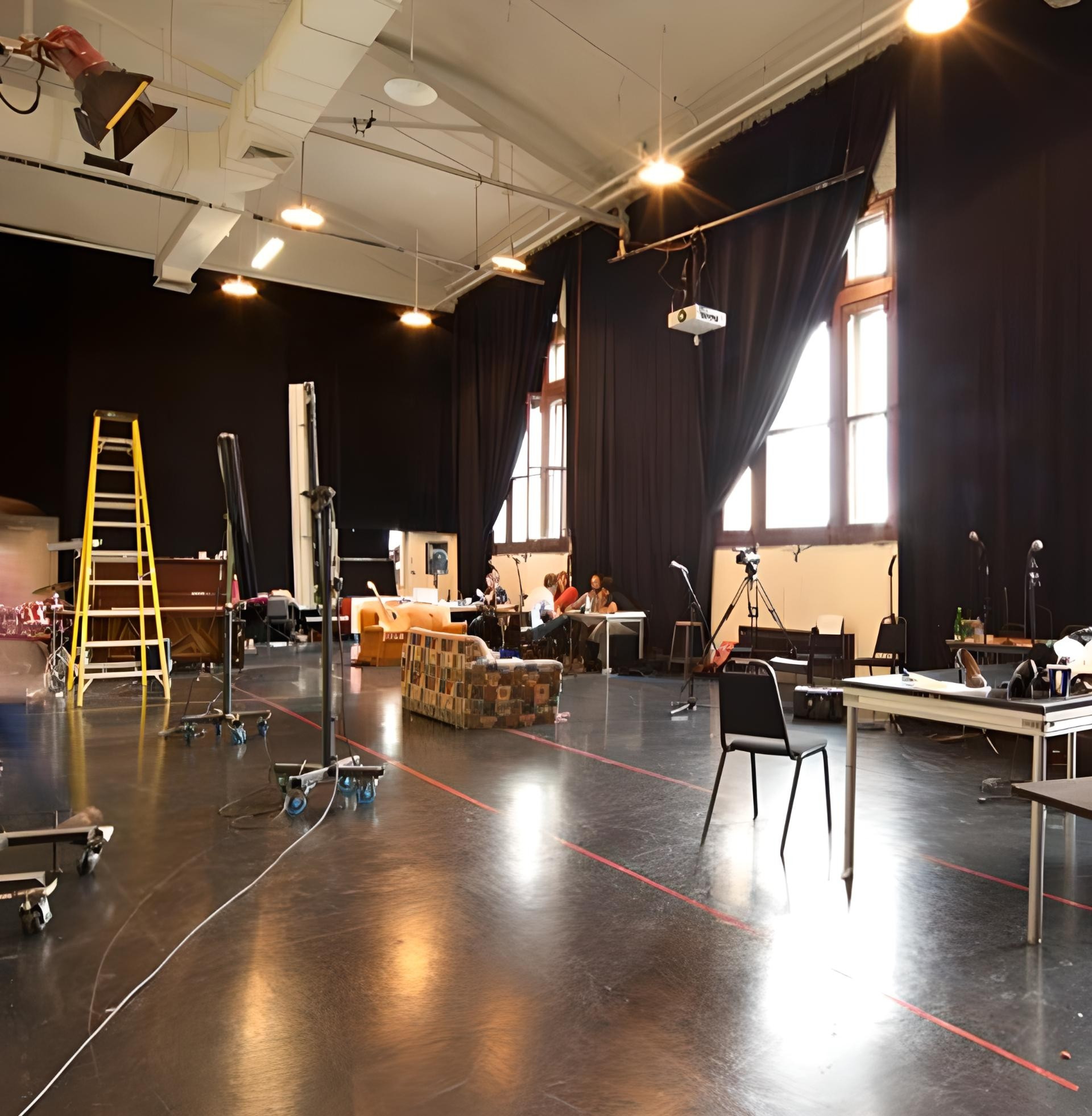 Rehearsal, Podcast, Film and Performing Studio — foto 2