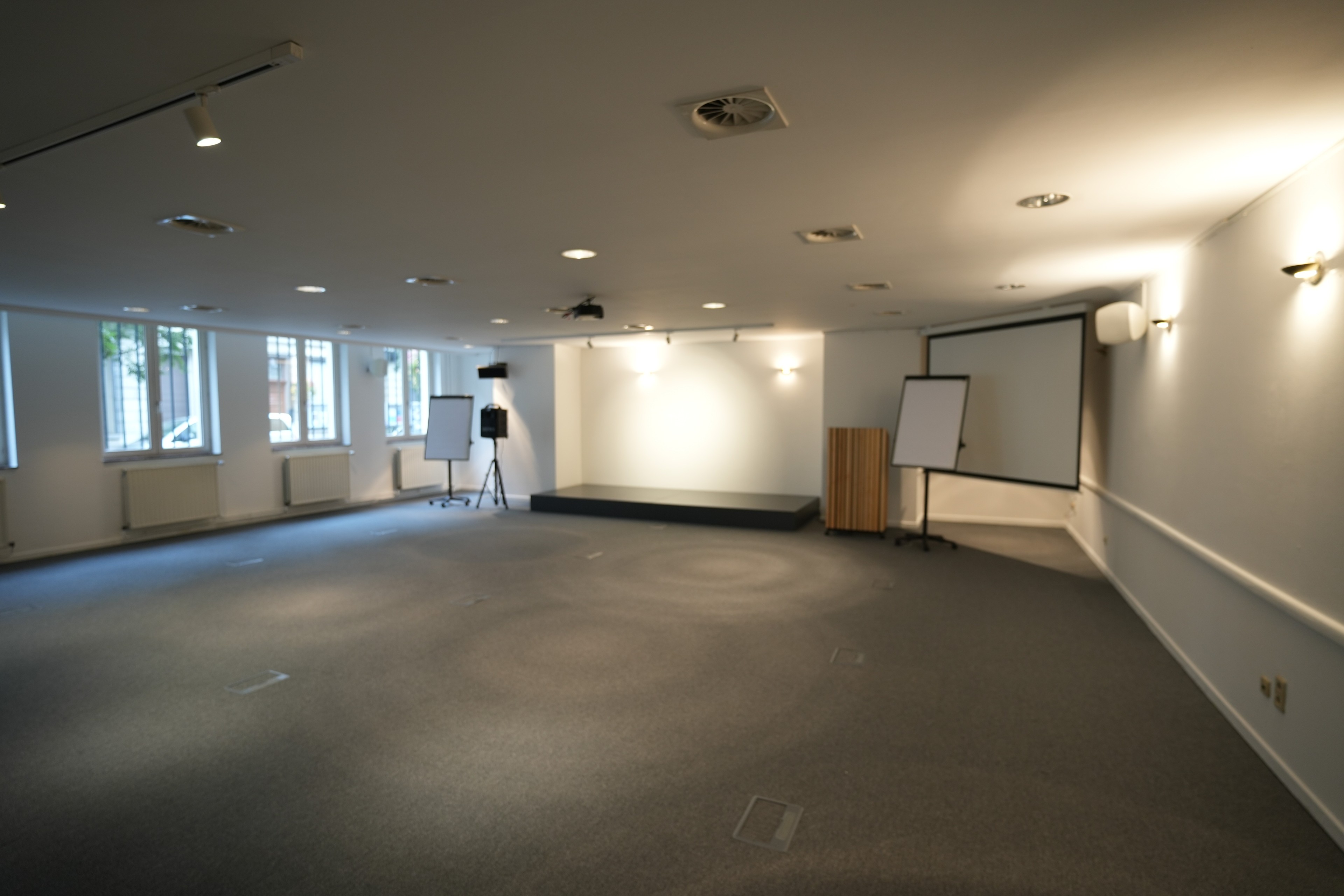 MARIE POPELIN: Lecture Room — Foto 4