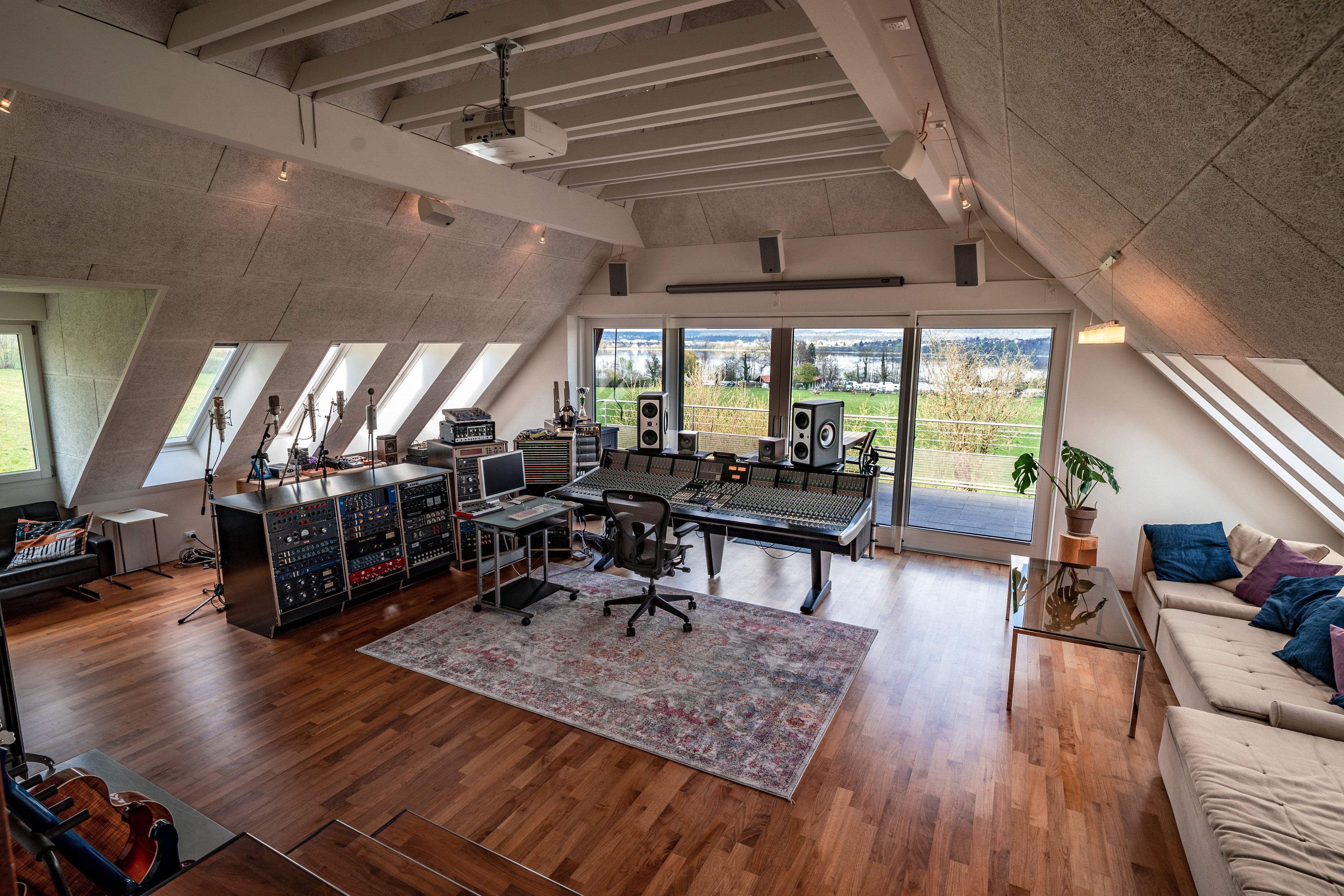 Powerplay Studio E — Foto 3