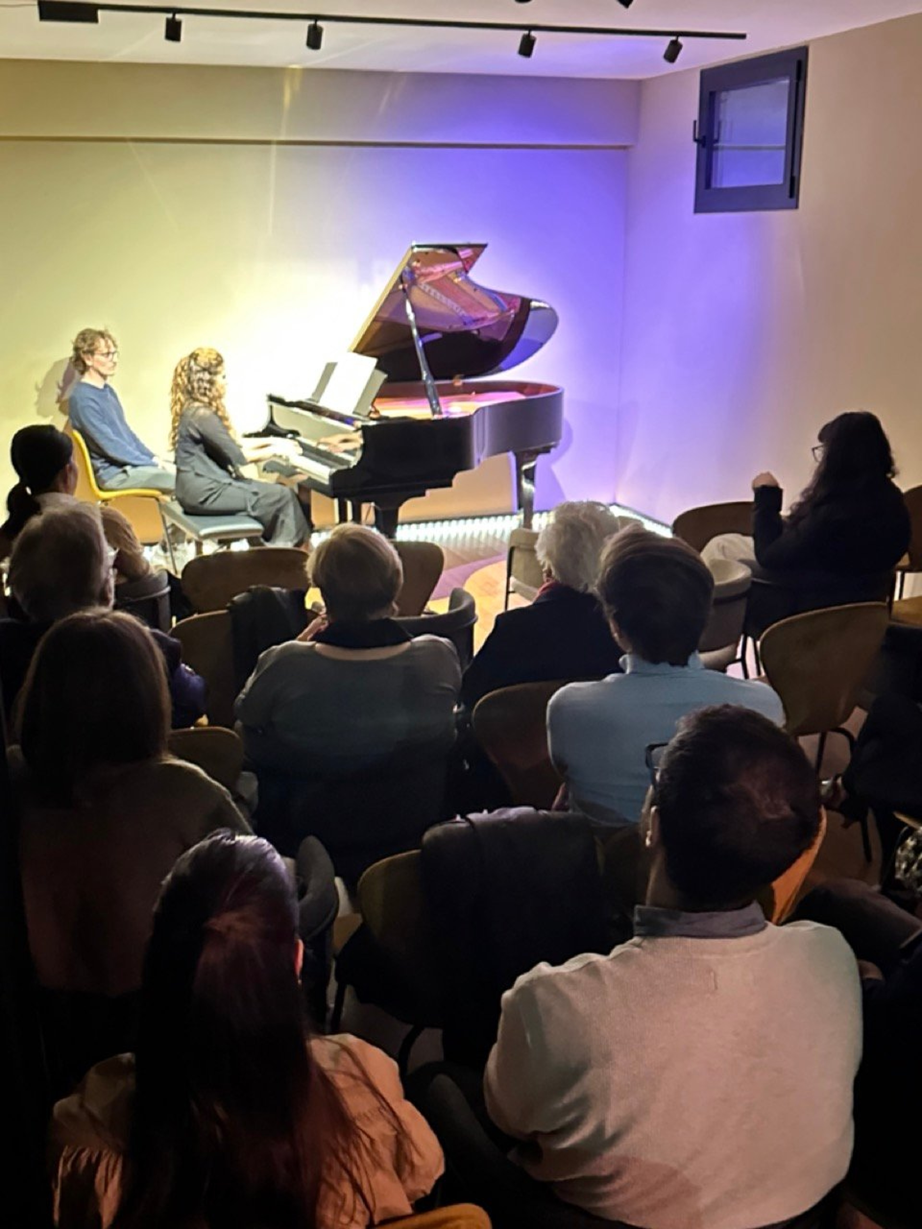 STUDIO 1 | PianoLink STUDIOS sono sale insonorizzate polifunzionali, smart, modulari e pensate per la musica.