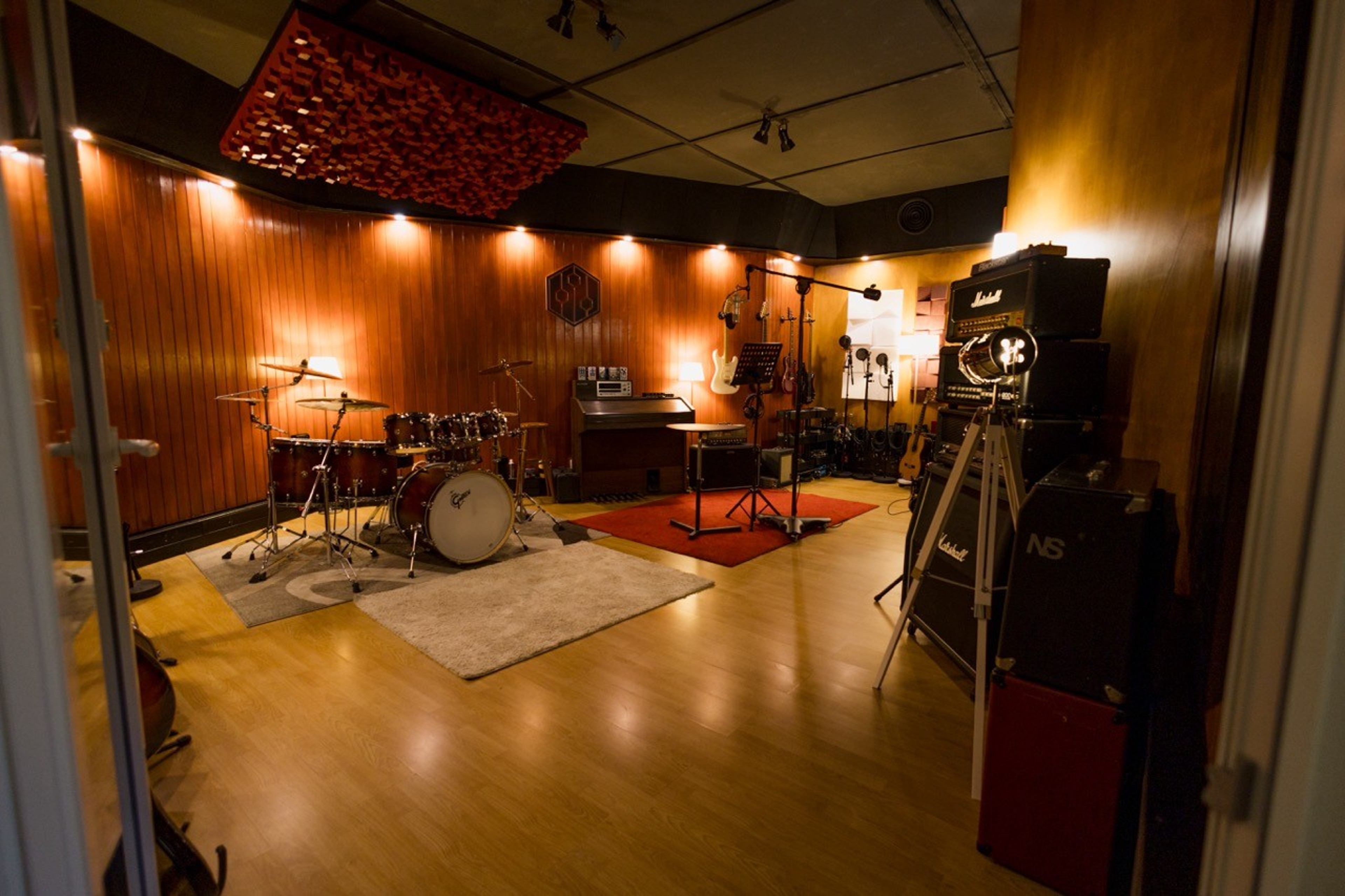 Sound Pressure Studios. Lisbon’s Premier Recording — foto 2