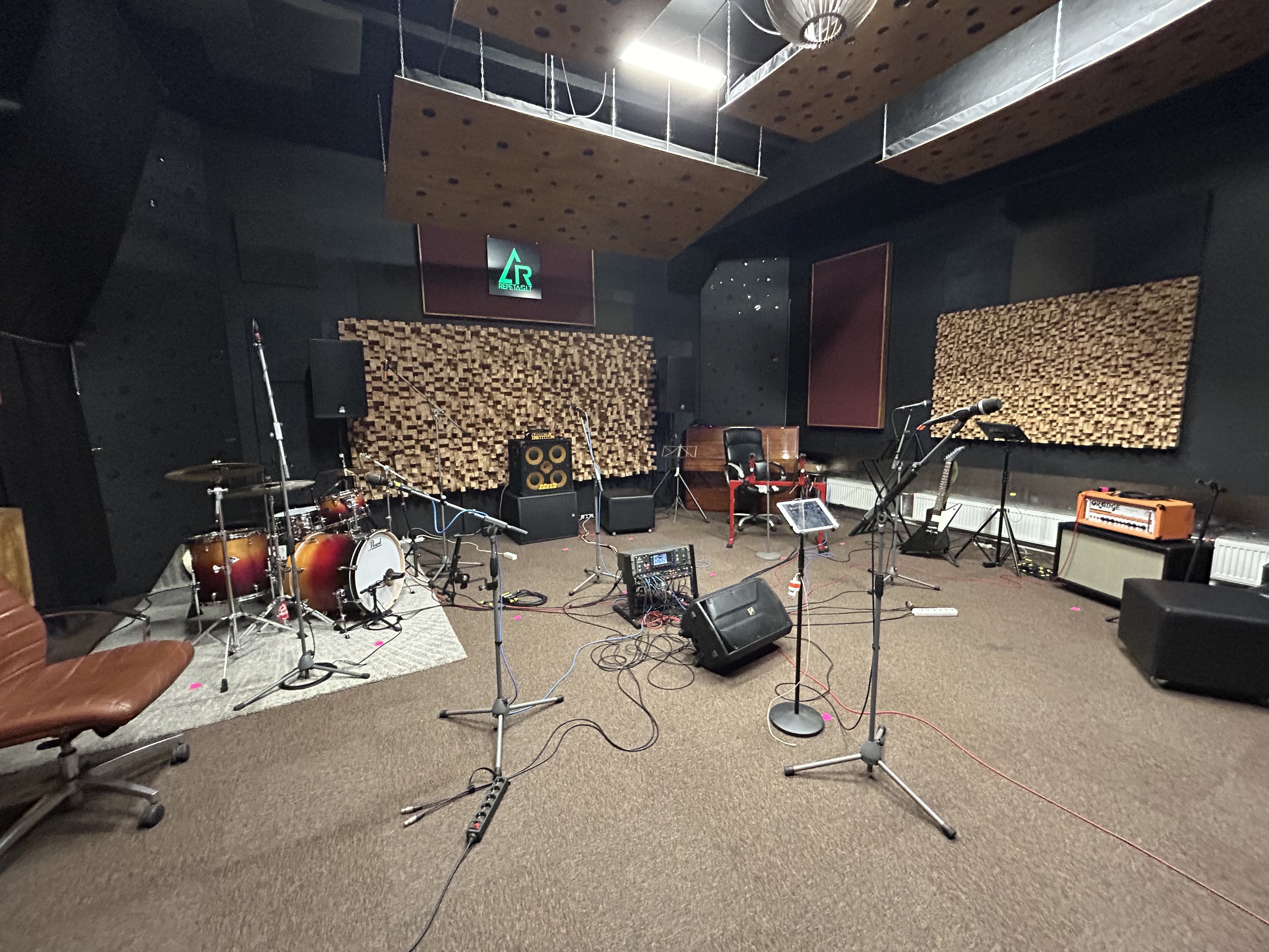 Fully equipped rehearsal studio - Studio C Repetas — foto 2
