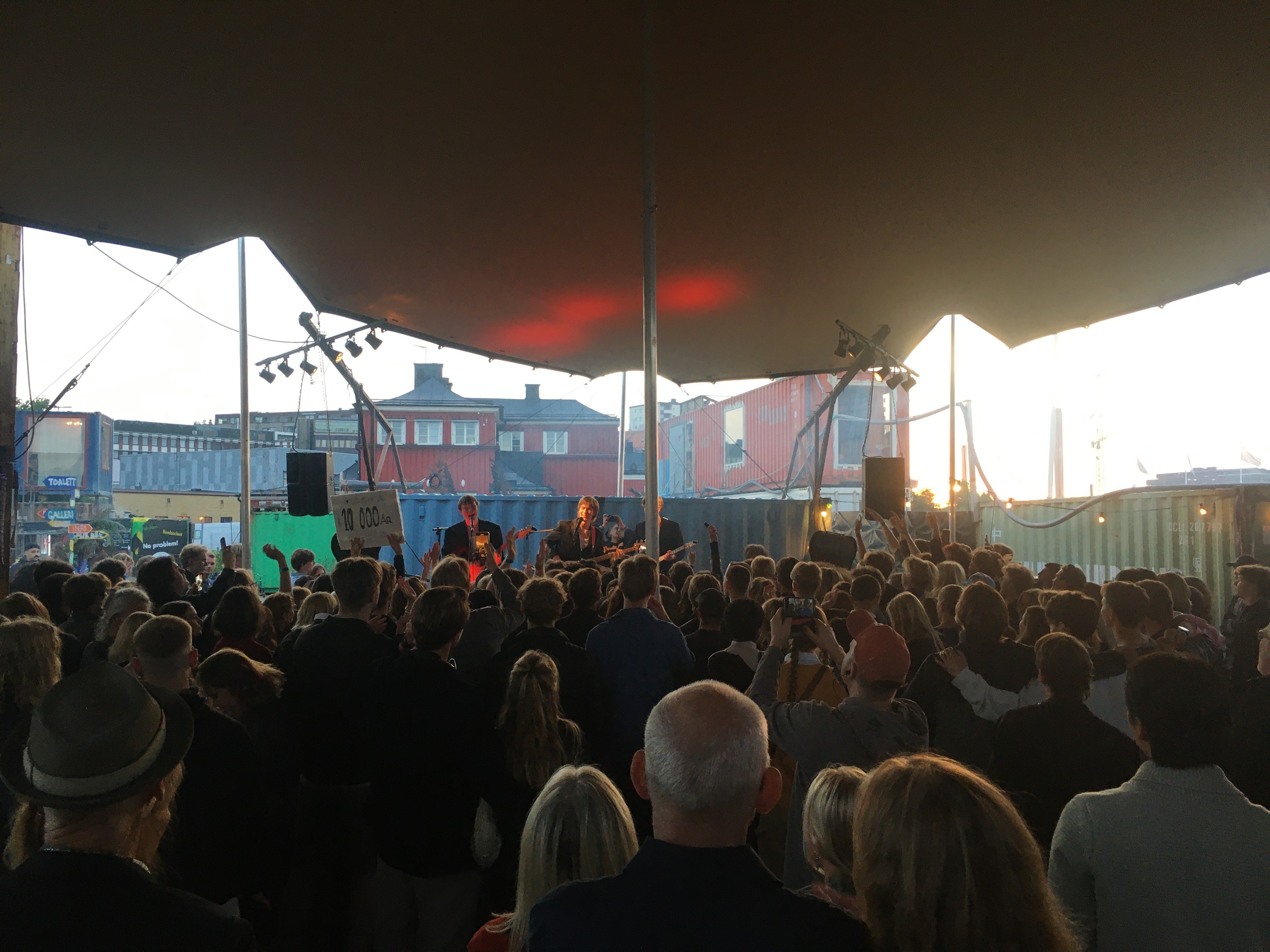 Container Village - FRIHAMNSTORGET — foto 4