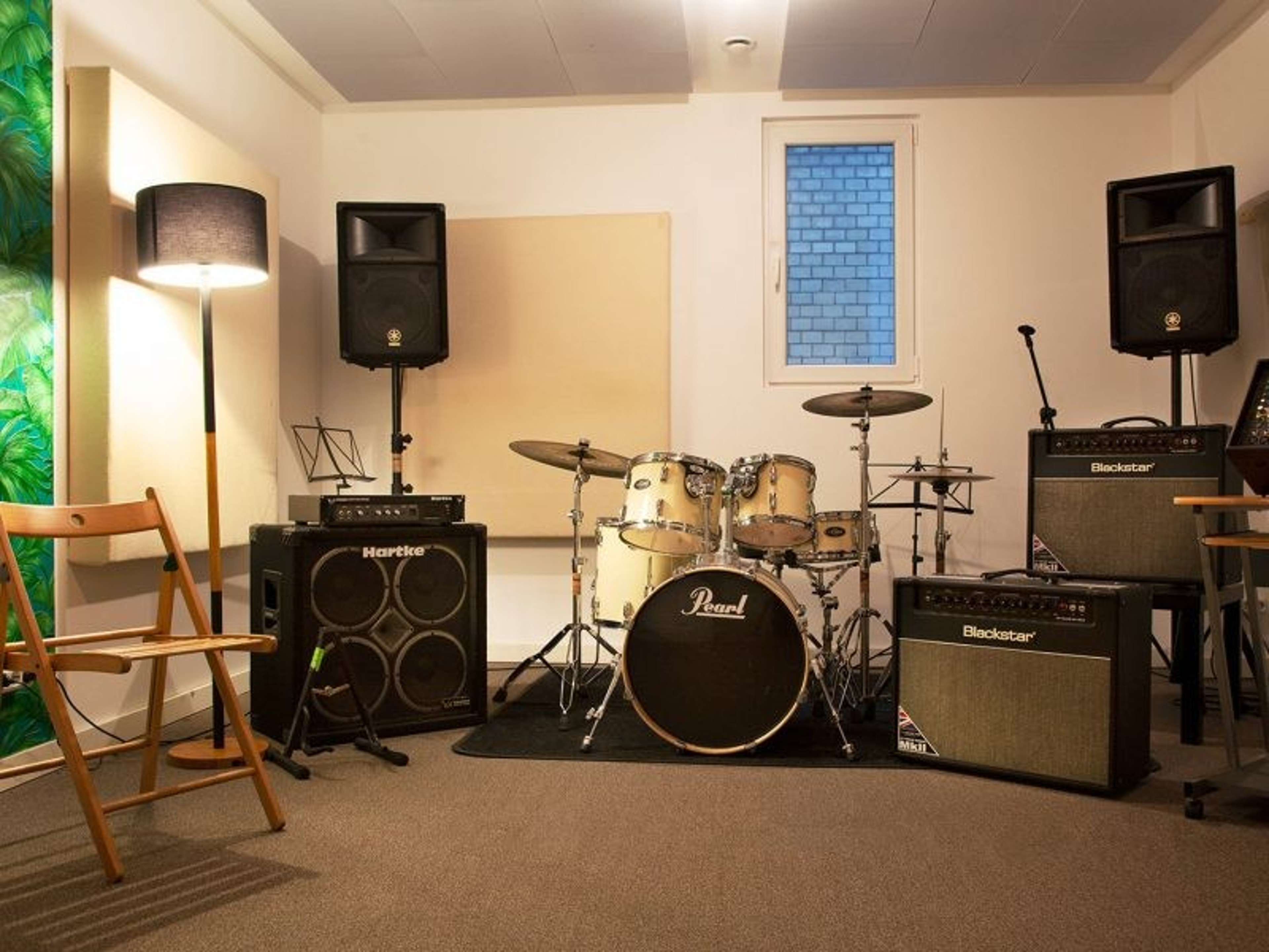 Band rehearsal room - B