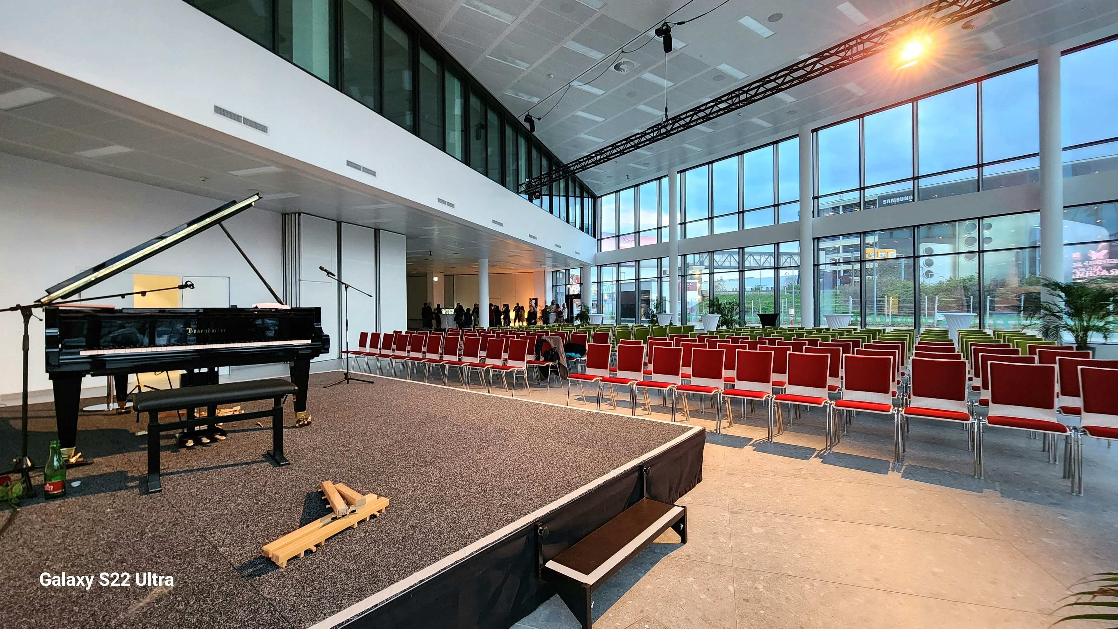 Concert Hall at Vienna International Airport — foto 2