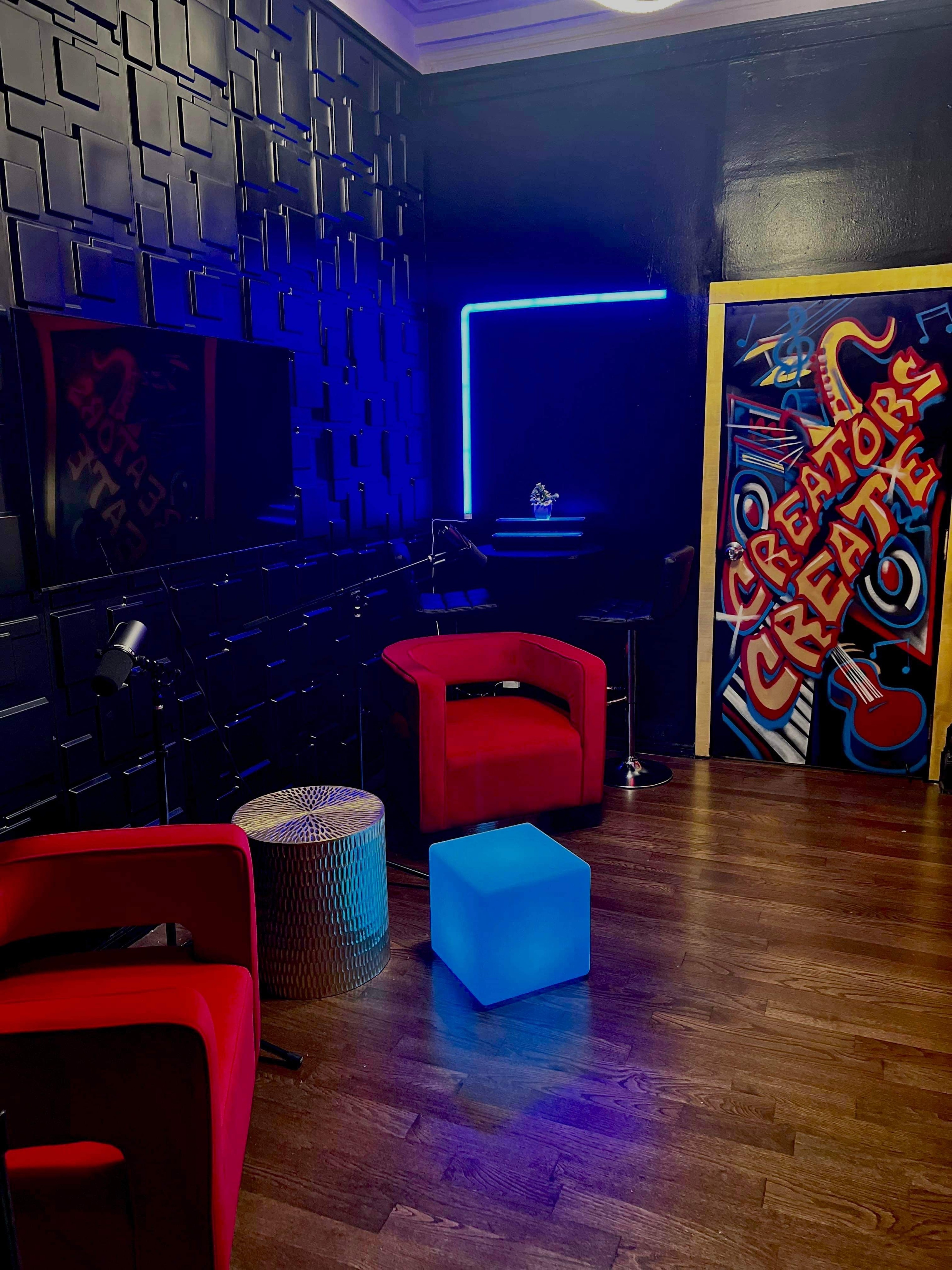 Taylored Made Creative Studio — photo 5