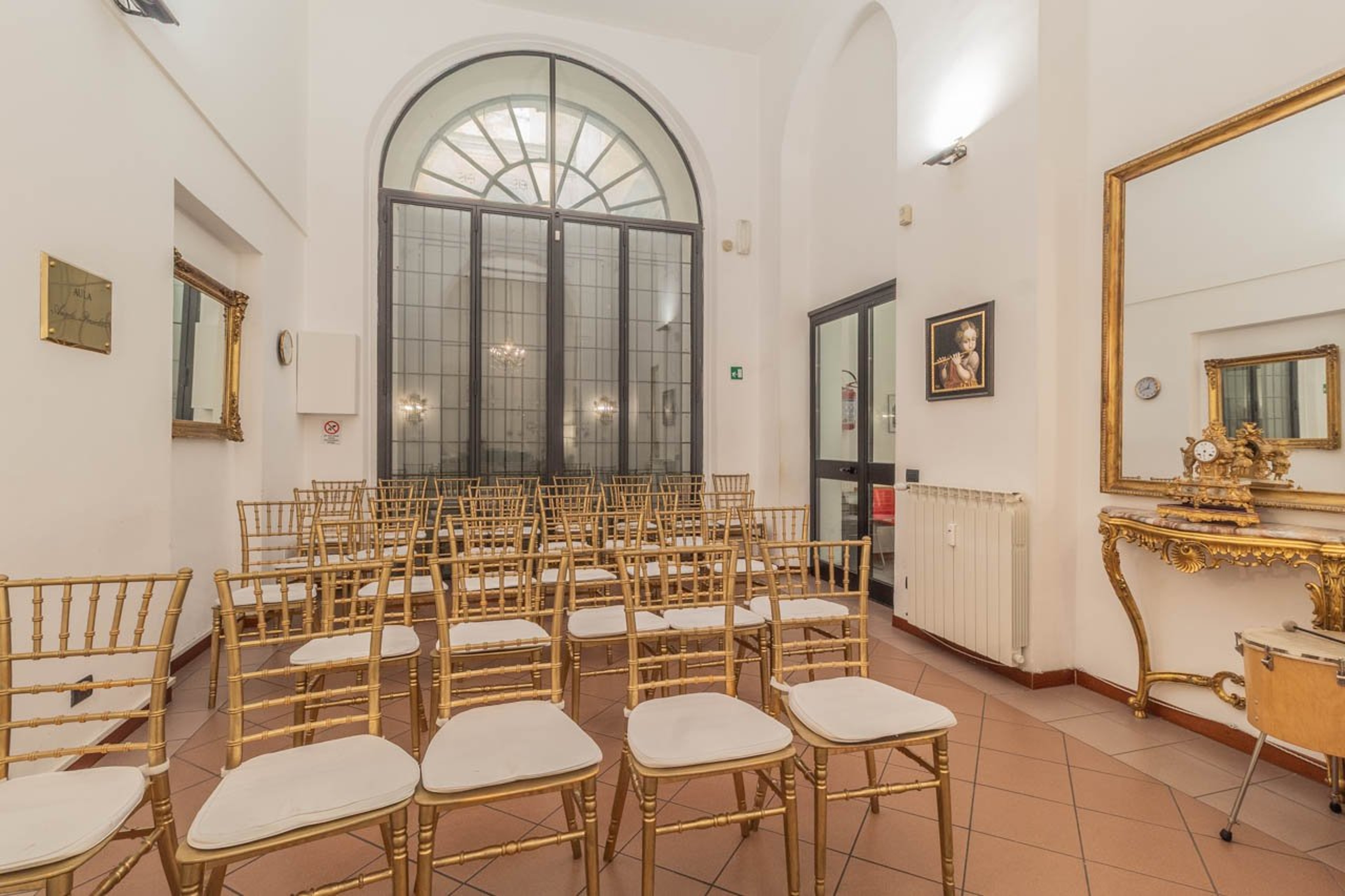 Scatola Sonora. Ampia sala prove nel centro di Roma con  pianoforte mezza coda Yamaha C3.  Stazione metro a 200 m. — Foto 3