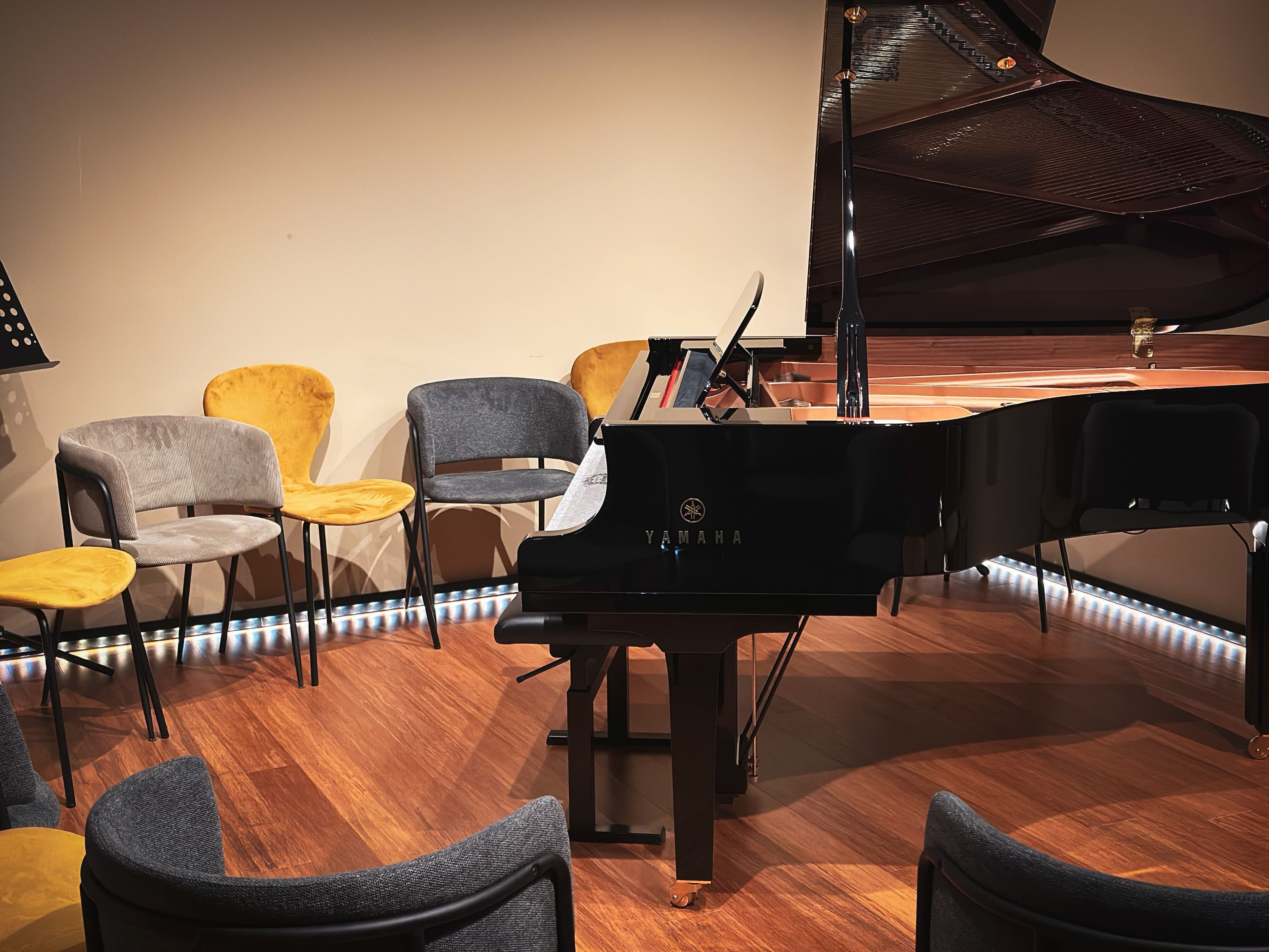 STUDIO 3 | PianoLink STUDIOS - Sale insonorizzate polifunzionali, smart, modulari e pensate per la musica.