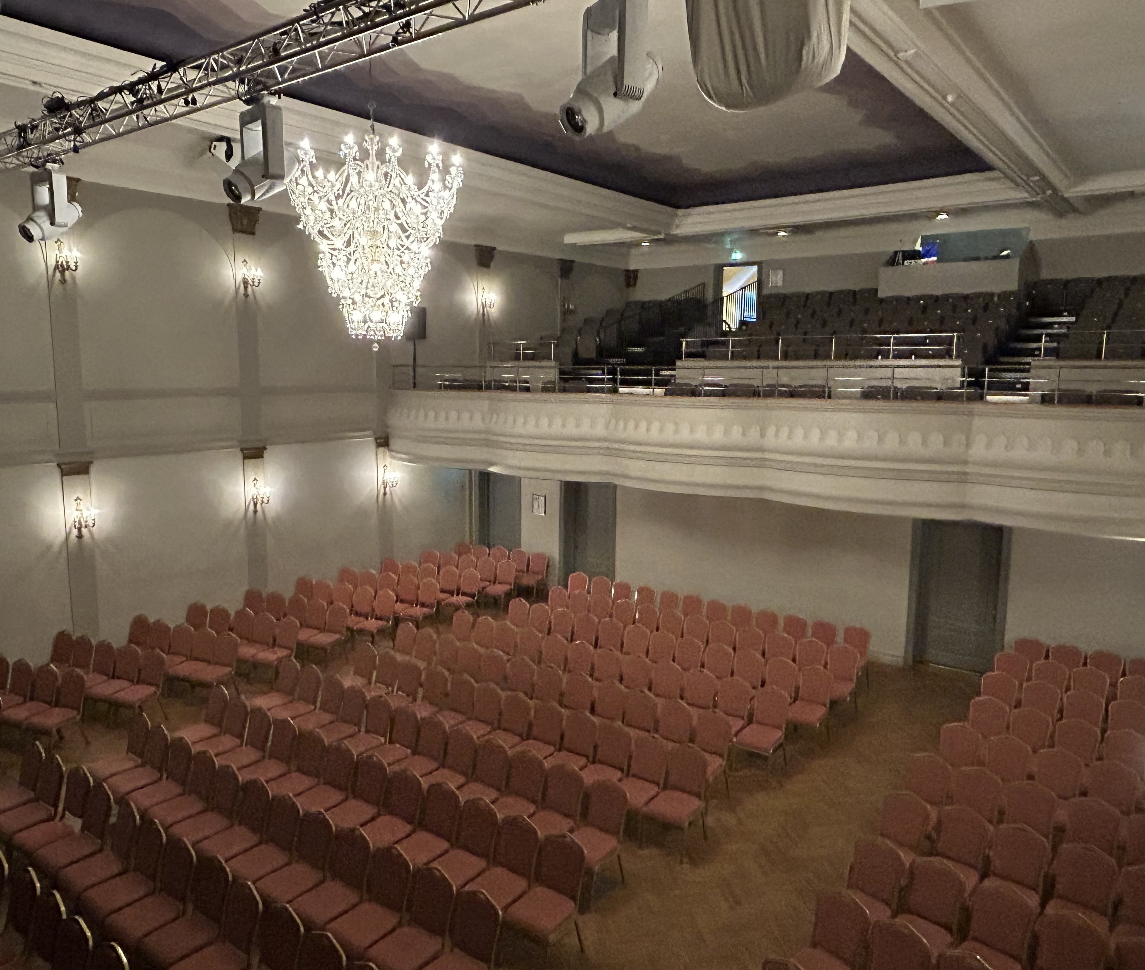 Old Cinema Hall GAMLA BÍO — foto 4