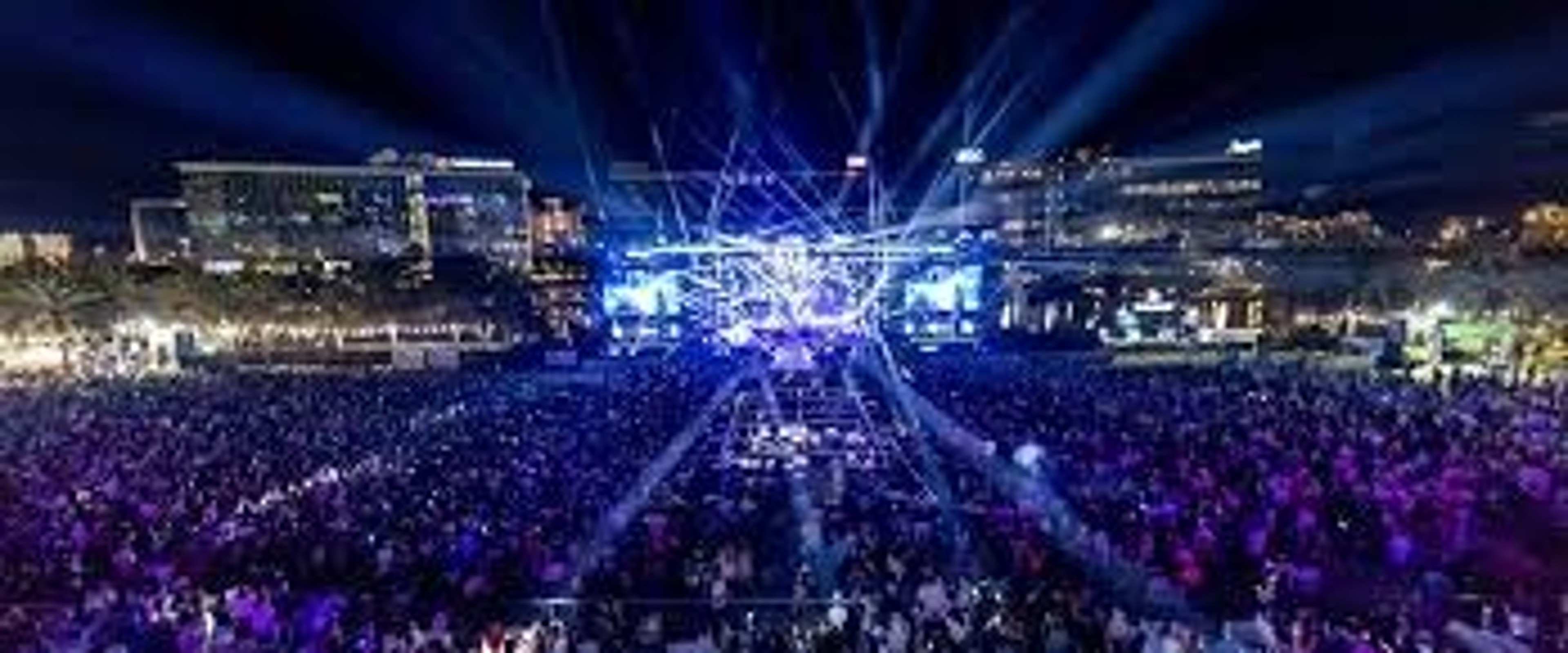 Grand Event with Dubai's Skyscraper — Foto 3