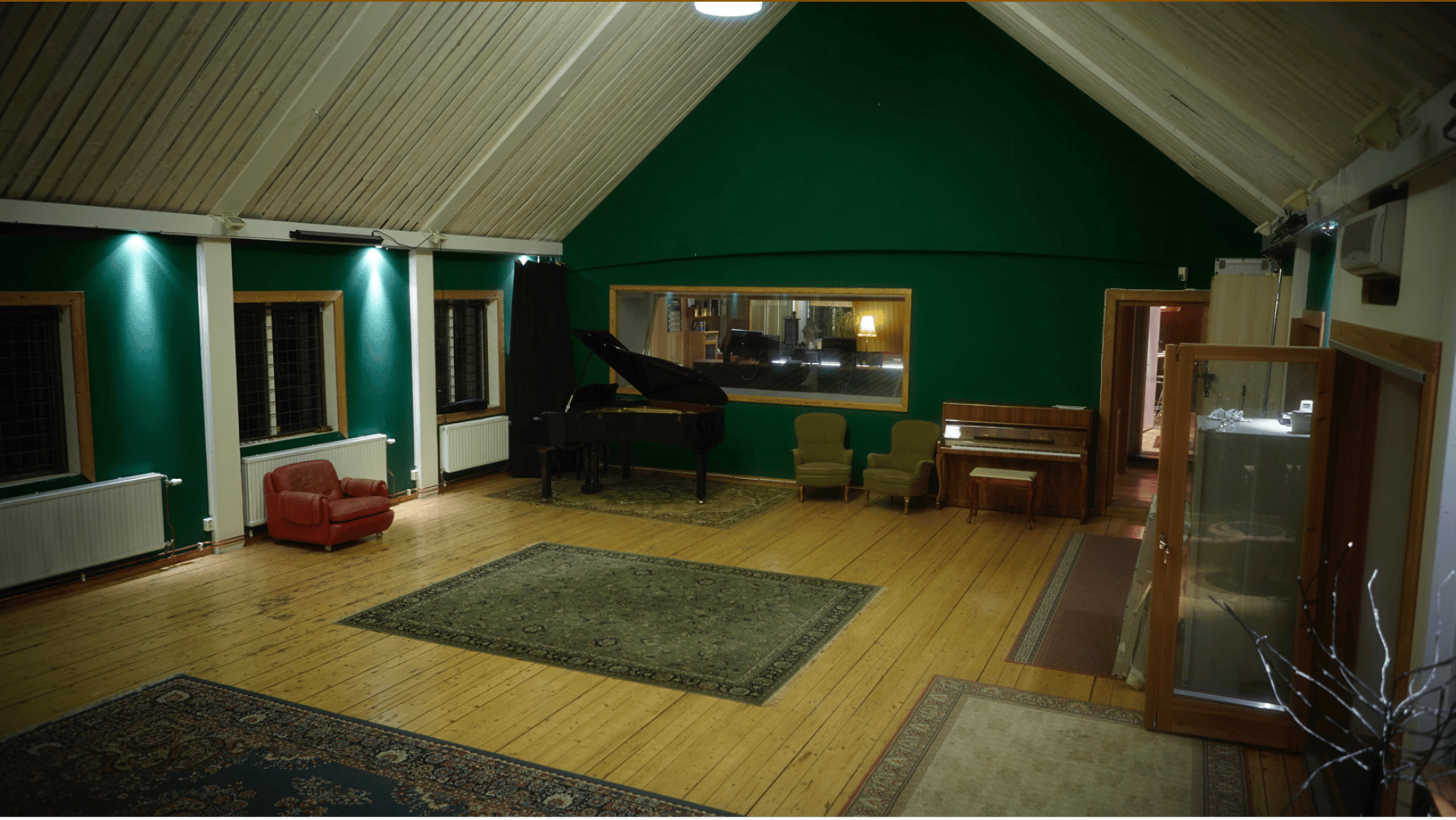 The End Studios — foto 4