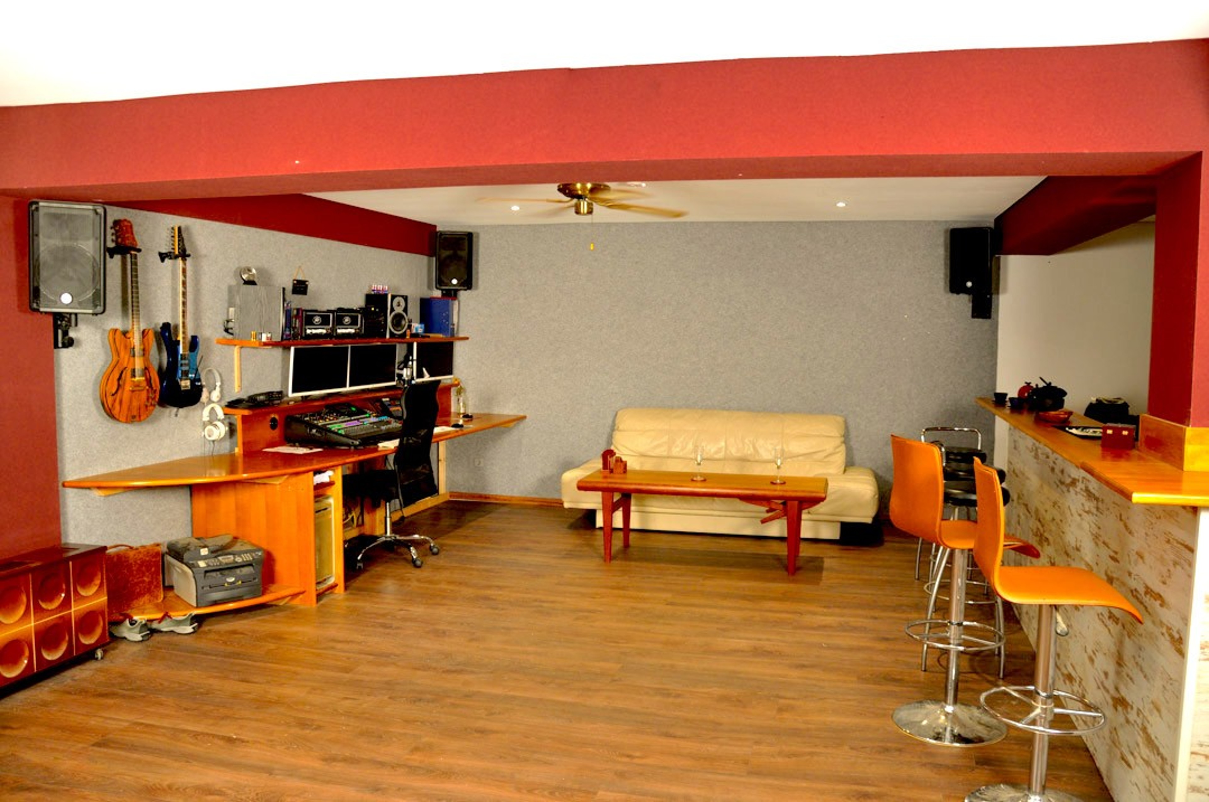Clubroom & Studio — Foto 3