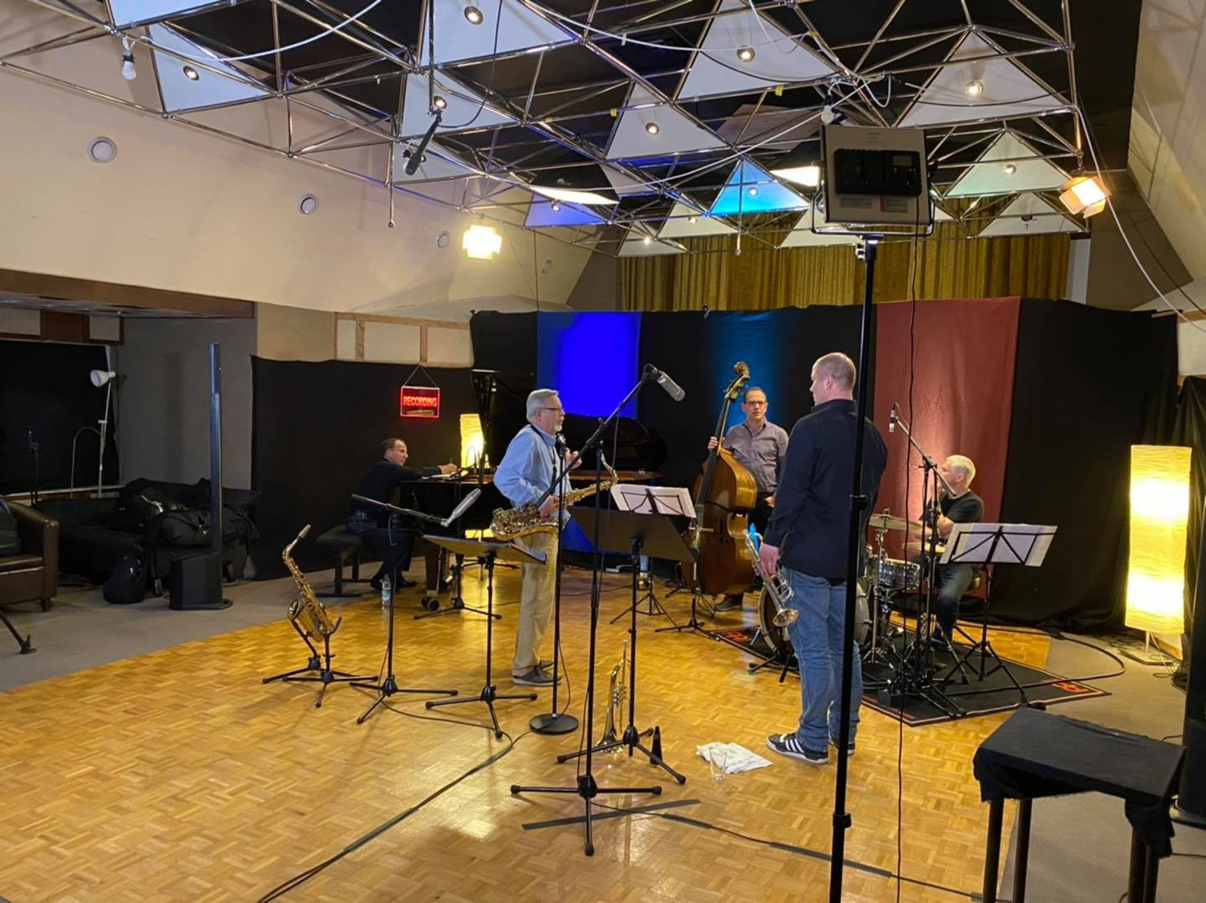 Modern Vintage Studio for live-audio- and video-production — photo 3
