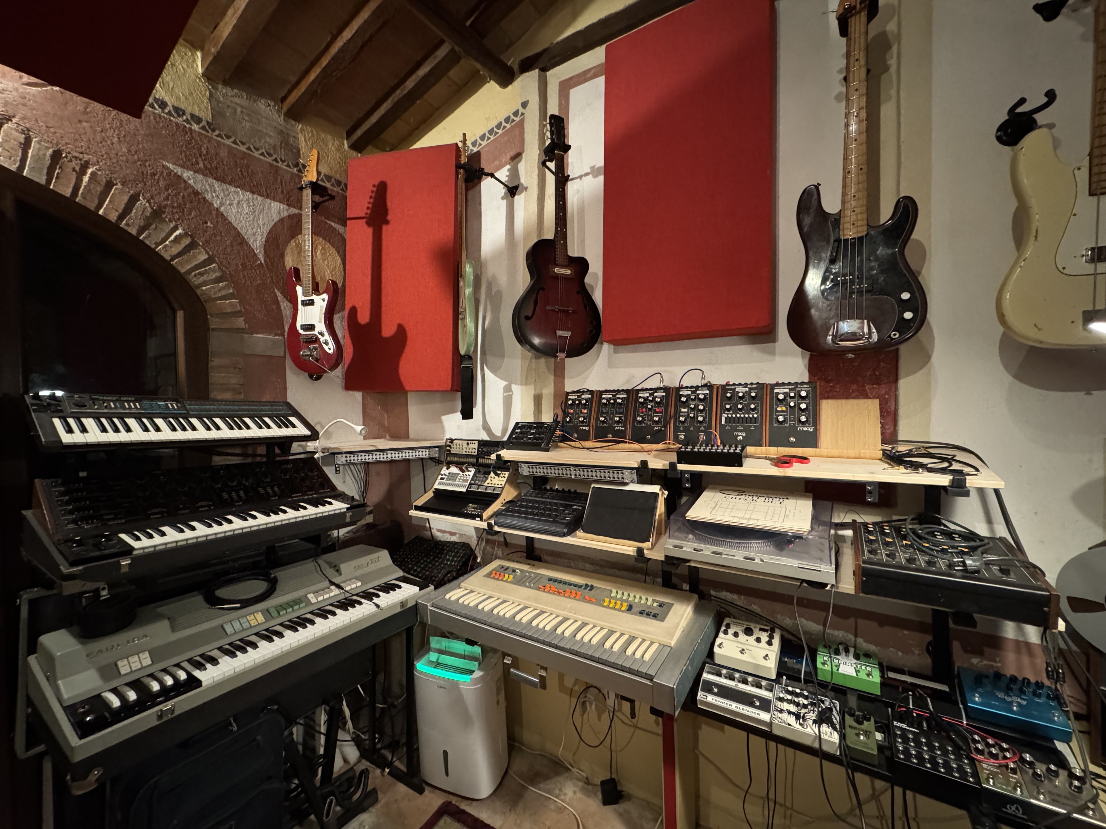 A home for sound gardeners, inspiration seekers, music explorers. — photo 4