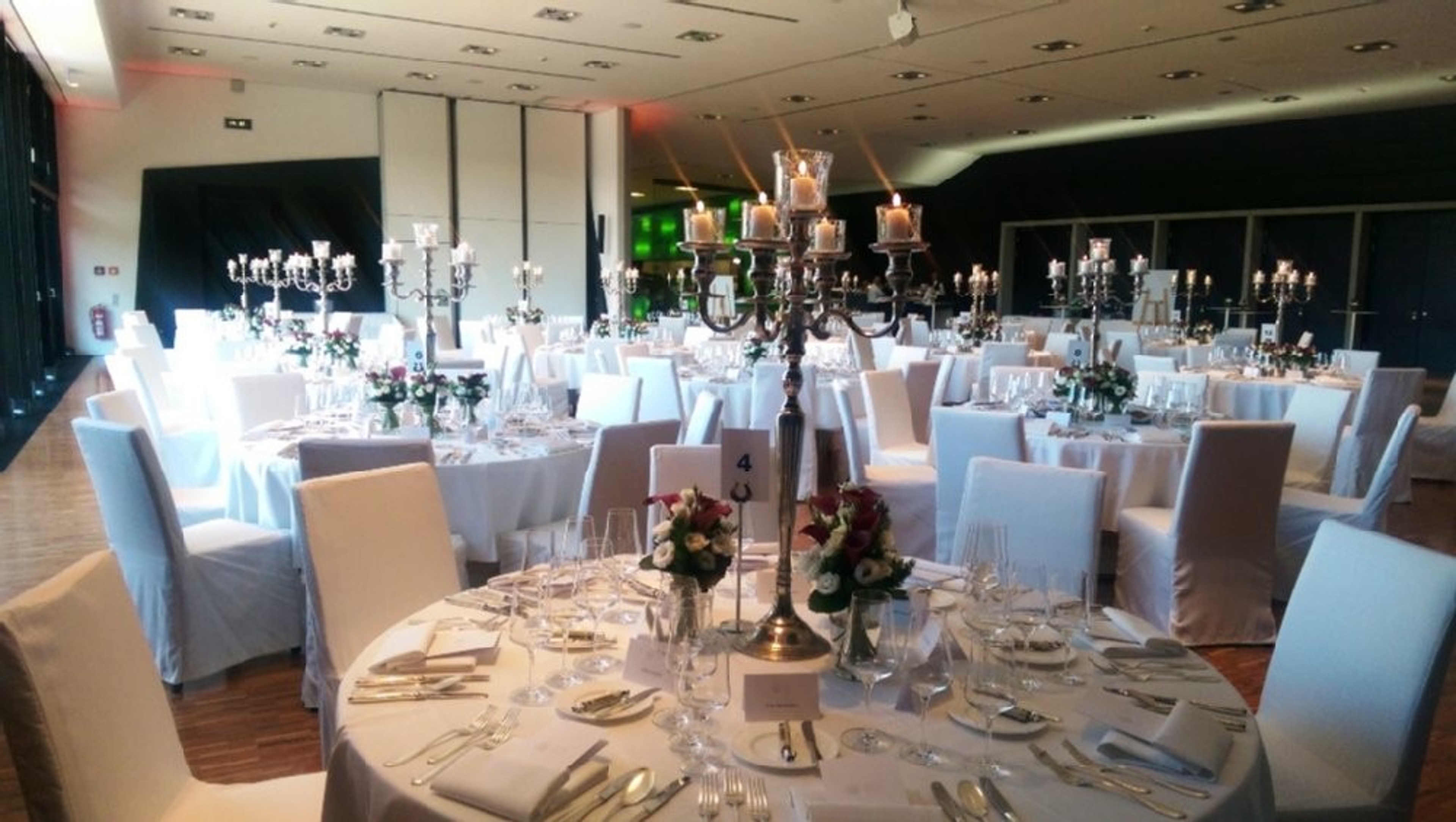 Small Hall — Foto 2