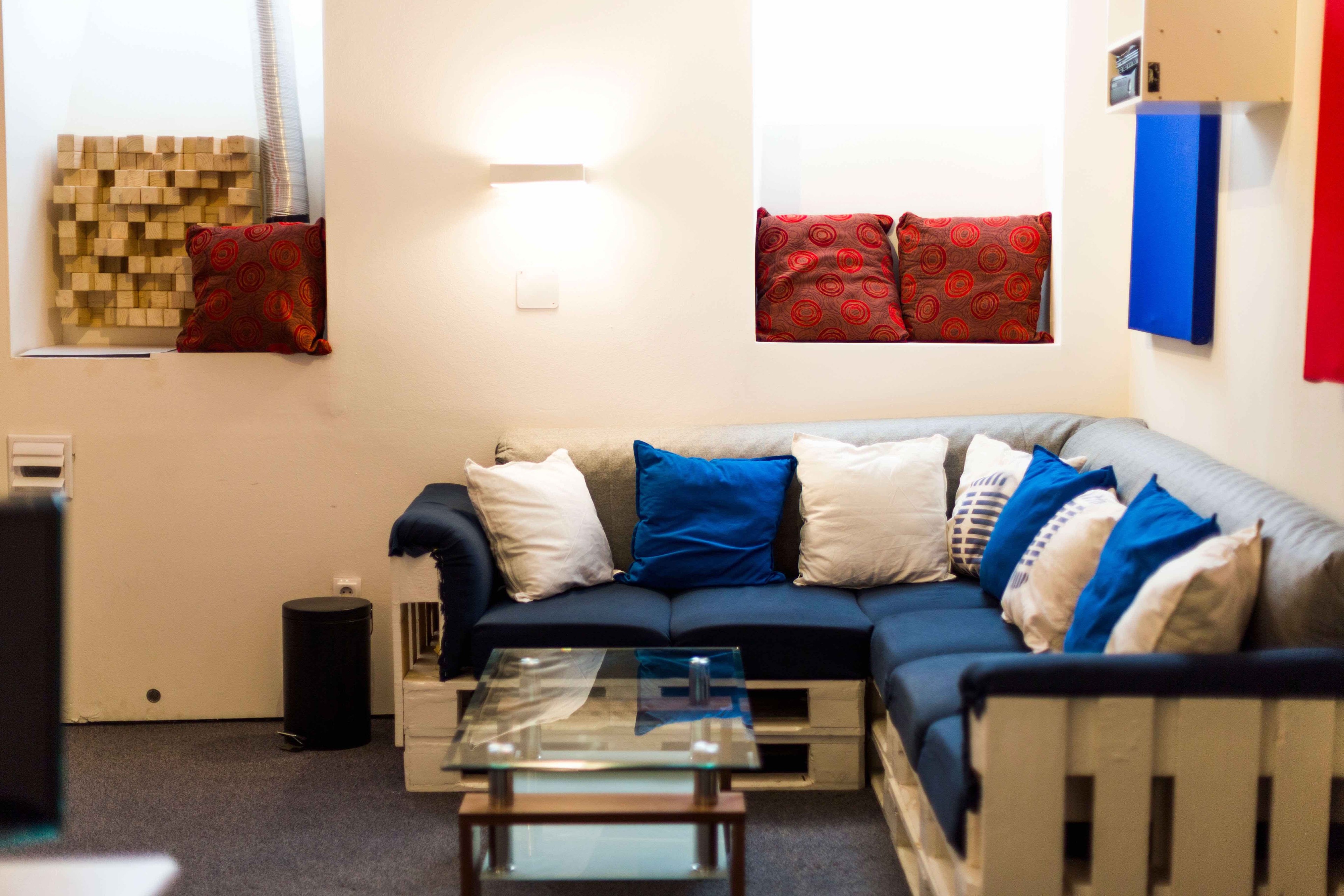 Small Studio close to U3 — foto 3